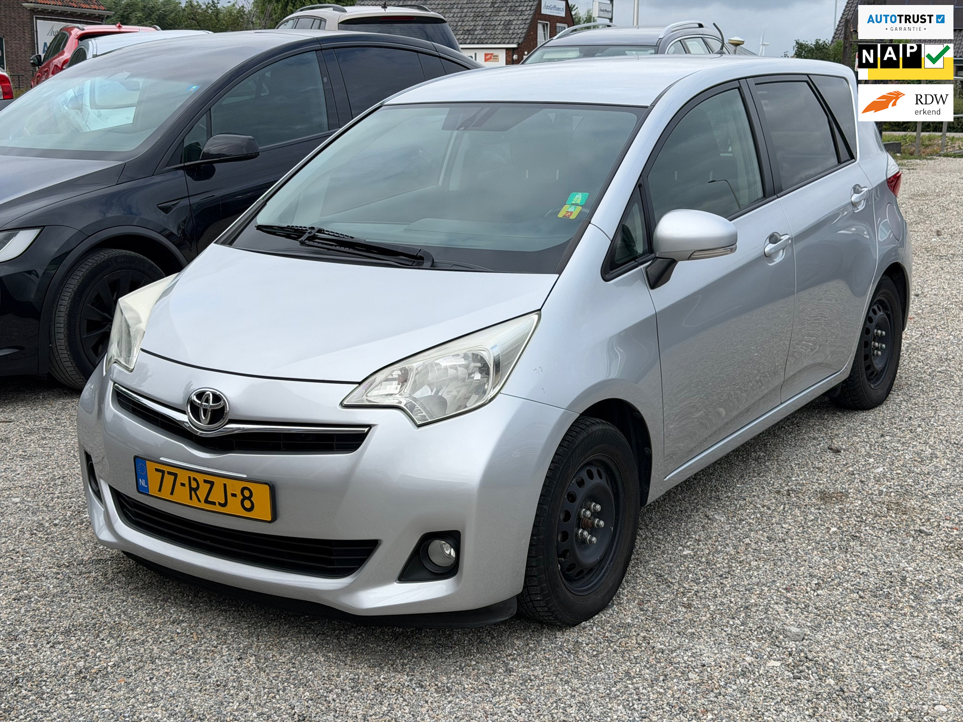 Toyota Verso-S 1.3 VVT-i Dynamic Keyless Automaat Camera Winterbanden Clima