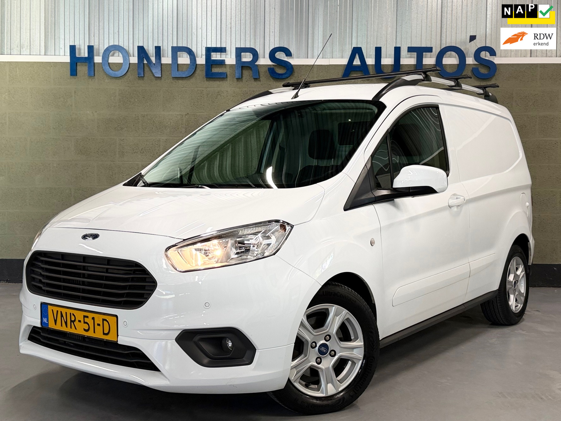 Ford Transit Courier 1.0 Limited EcoBoost S&S | CARPLAY | NAP | VOORRUITVERW | STOELVERW | BULLLOCK | DAKDRAGERS | PDC | LM VELG |