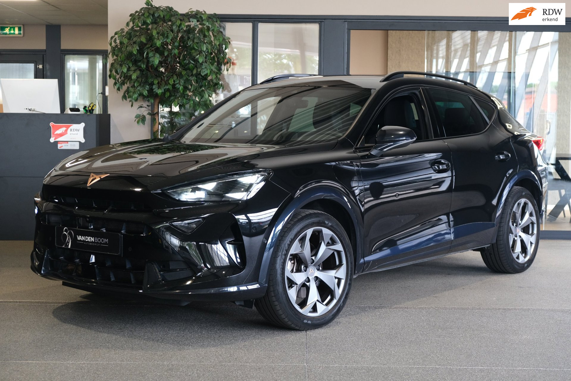 CUPRA Formentor 1.5 TSI e-Hybrid 204PK Facelift 360camera Navi Led ACC SportStuur Elek Achterklep