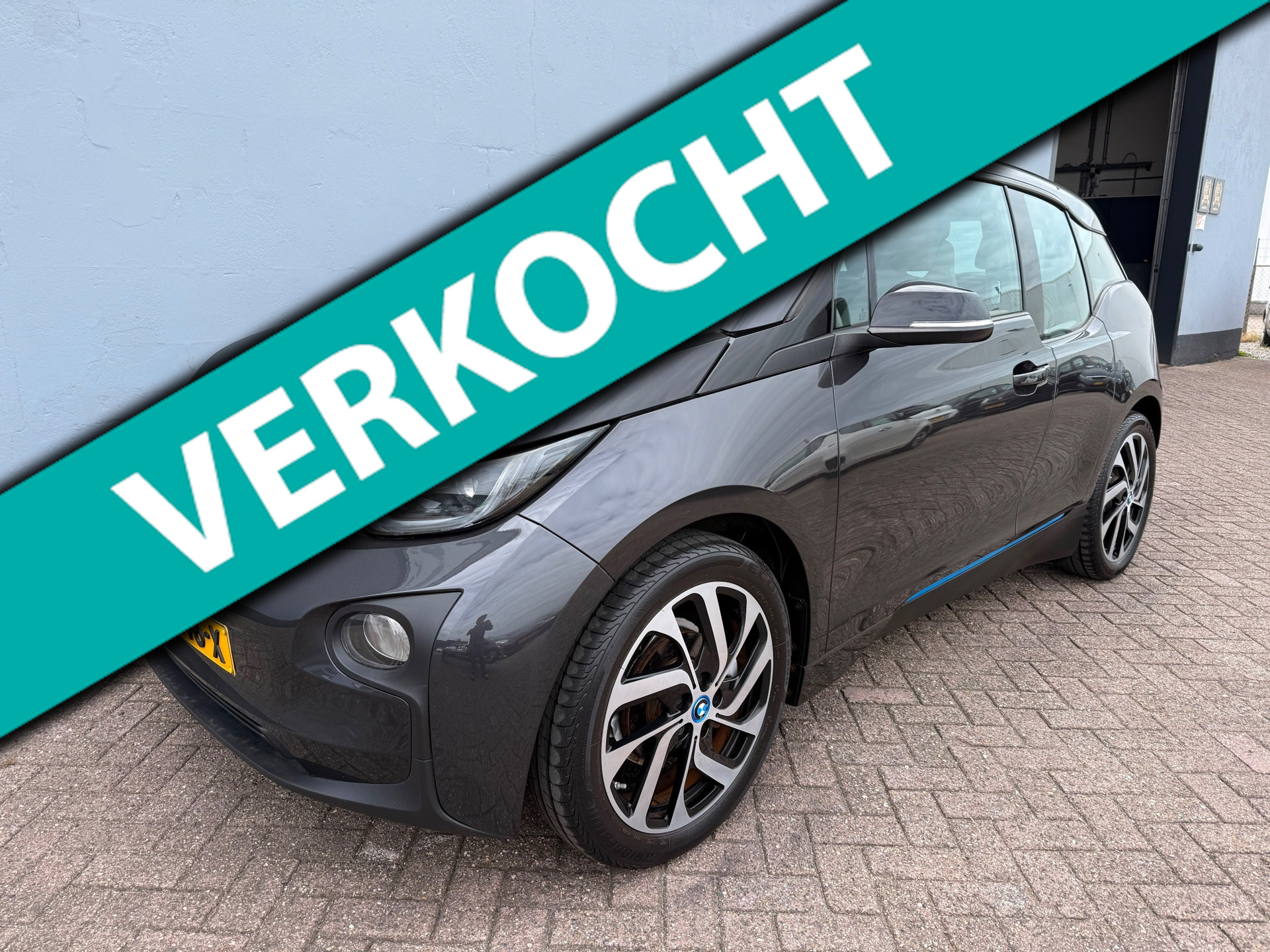 BMW i3 Basis Comfort Advance 22 kWh – Panorama Dak