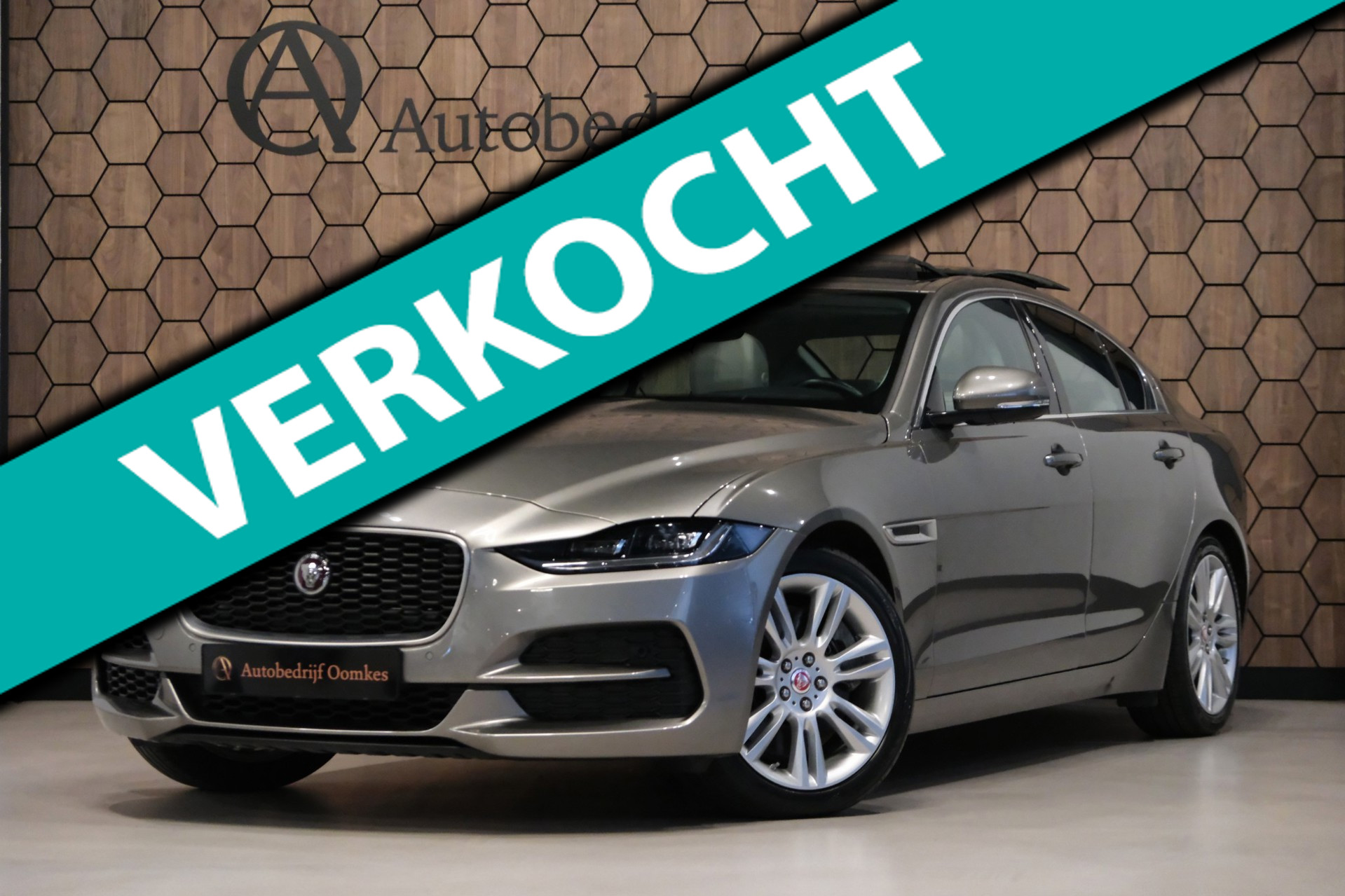 Jaguar XE 2.0 P300 AWD HSE |48.017km| PANORAMADAK UNIEK 300pk Leder/Navi/Virtual Cockpit