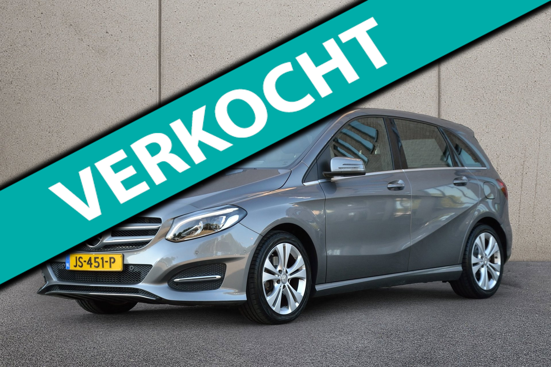 Mercedes-Benz B-Klasse 180 Ambition |Automaat | Half stof/Leder | Groot scherm