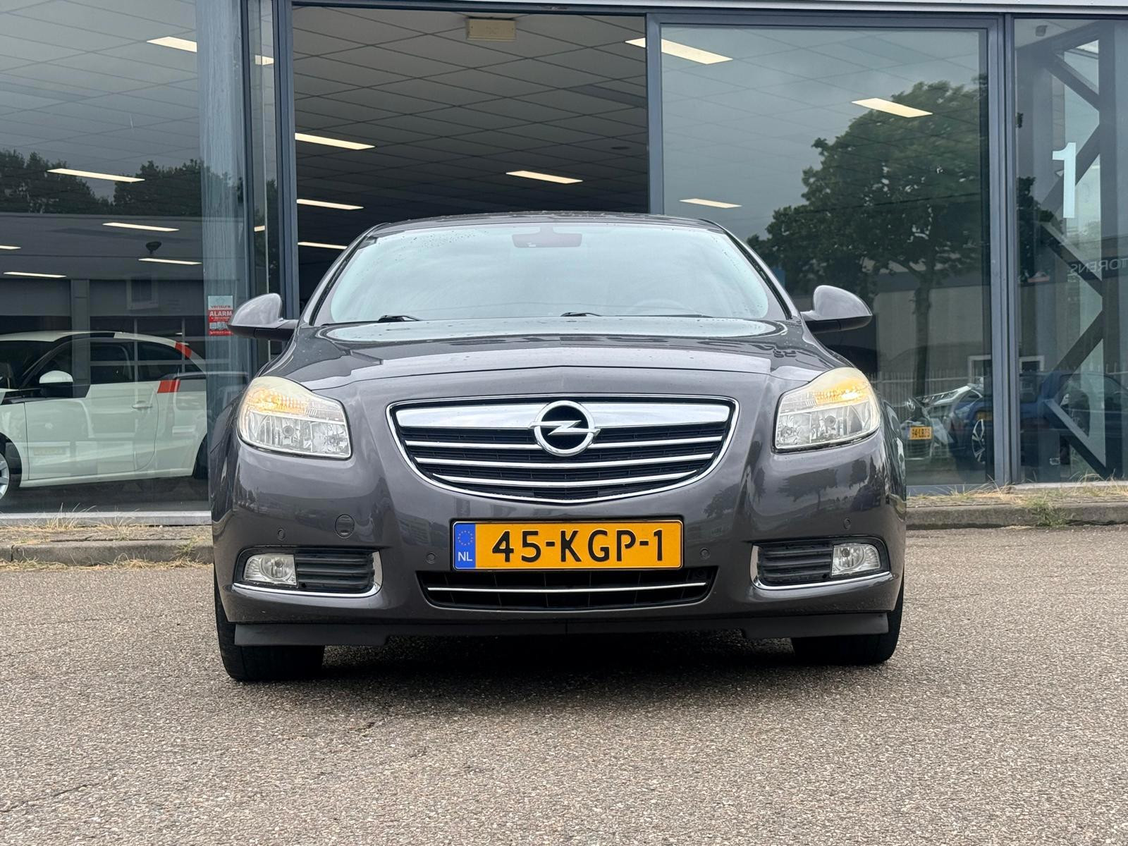 Opel Insignia 1.6 Edition|NAP|APK|