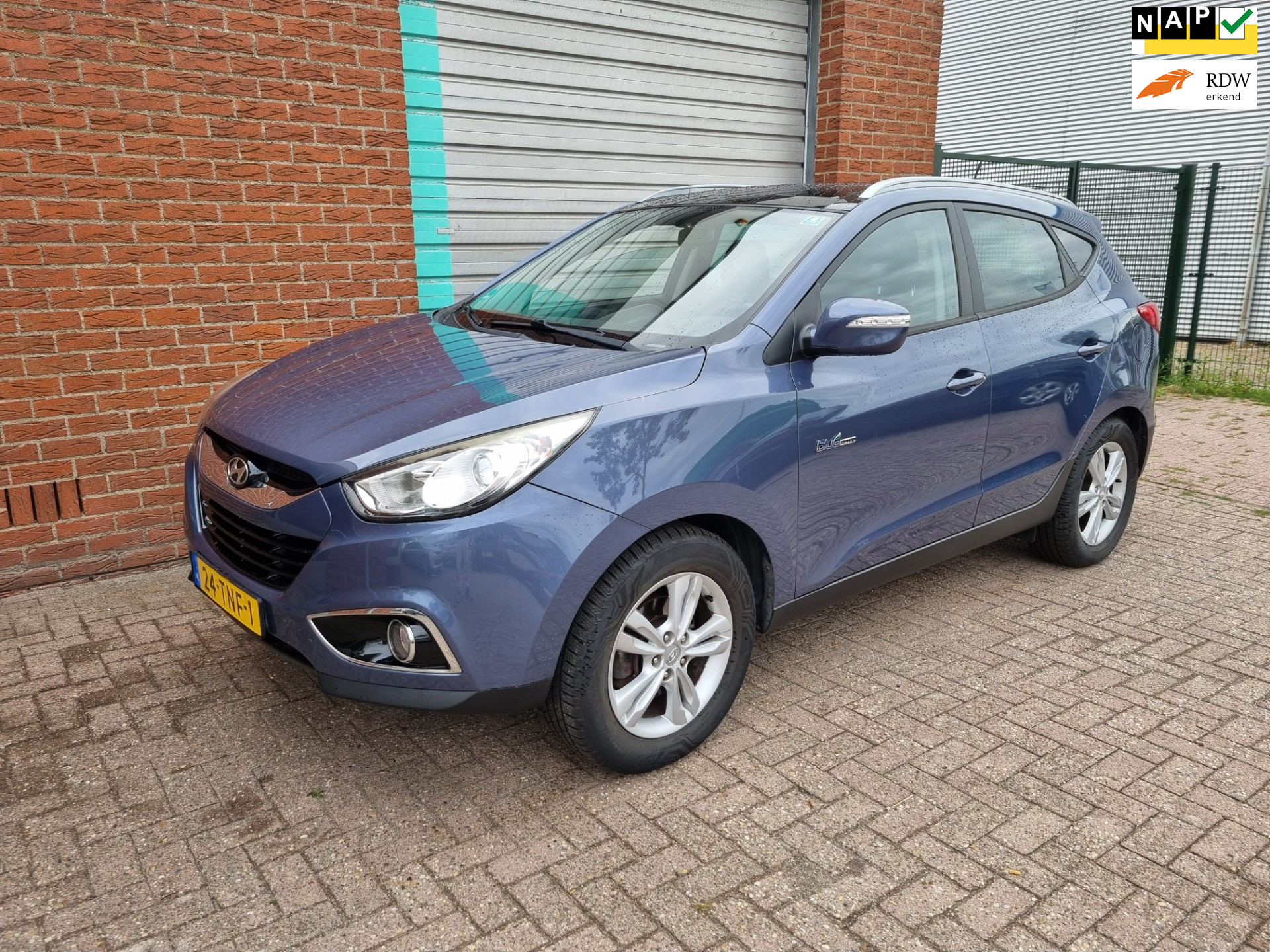 Hyundai ix35 1.6i GDI Business Edition 6-Bak Navi! Bj:2012 NAP!