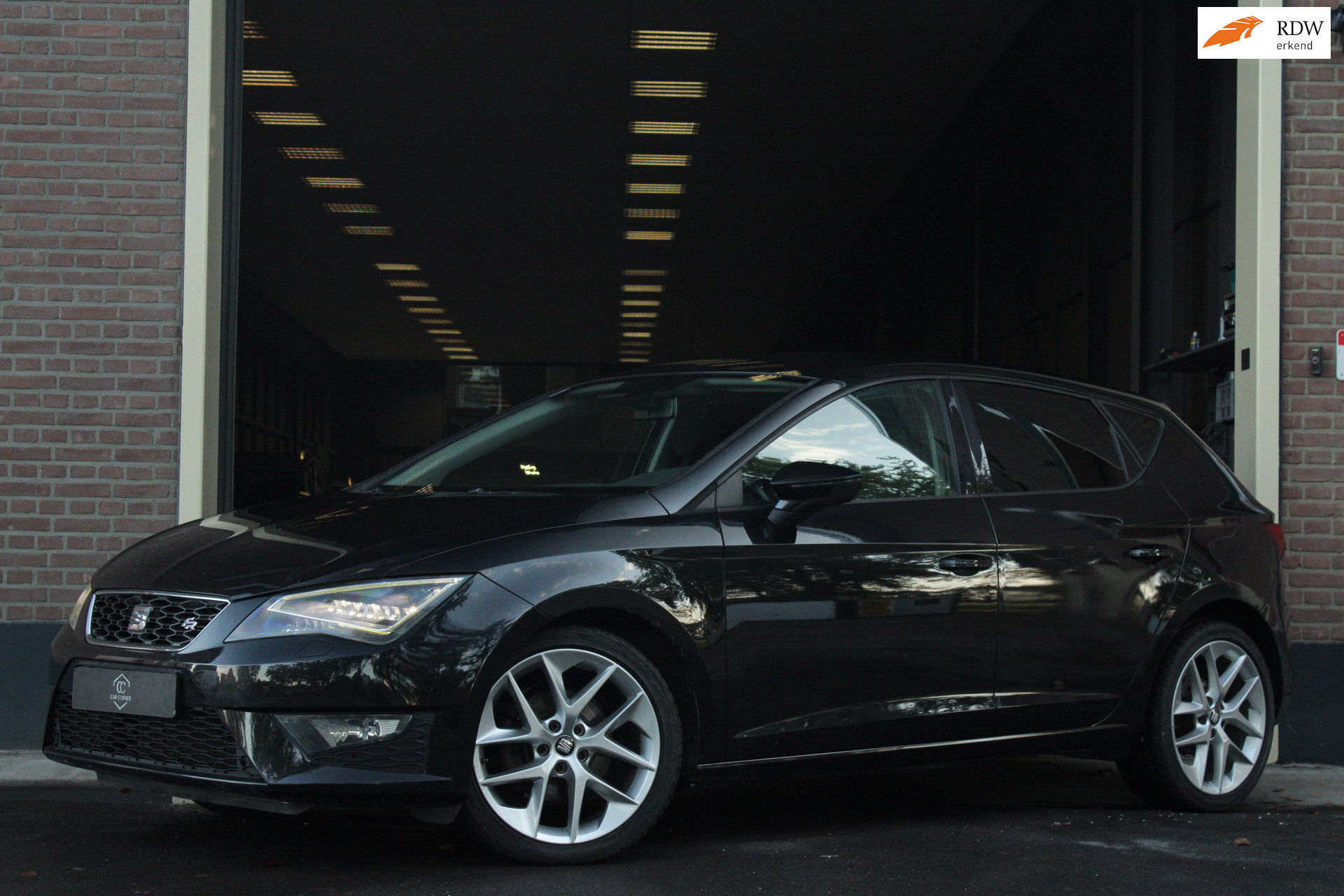 SEAT Leon 1.4 TSI FR 140PK! |DCC|LED|Leder|Cruise|