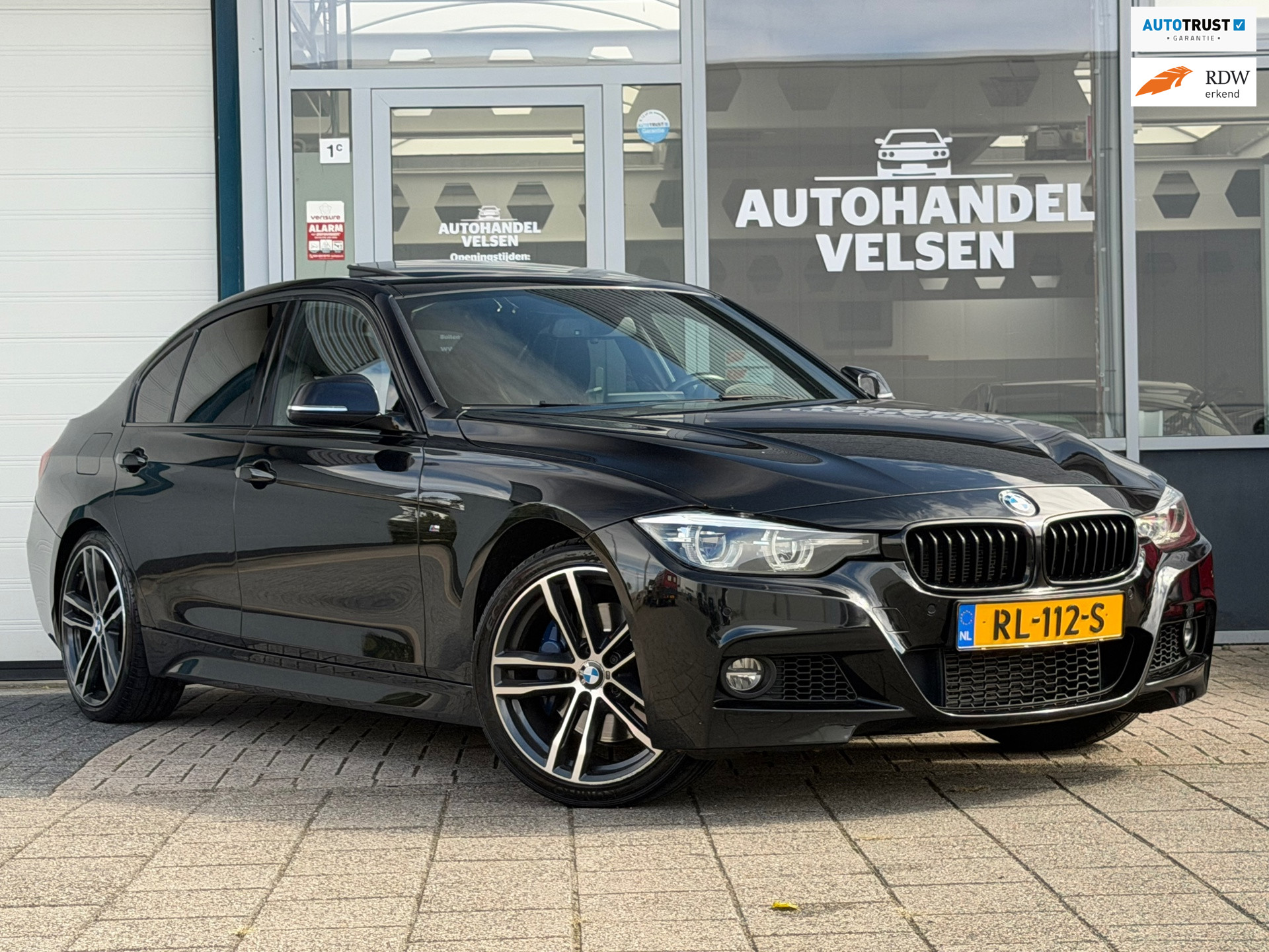 BMW 3 Serie 318i M Sport/Pano/NAP/HarmanKardon/carplay