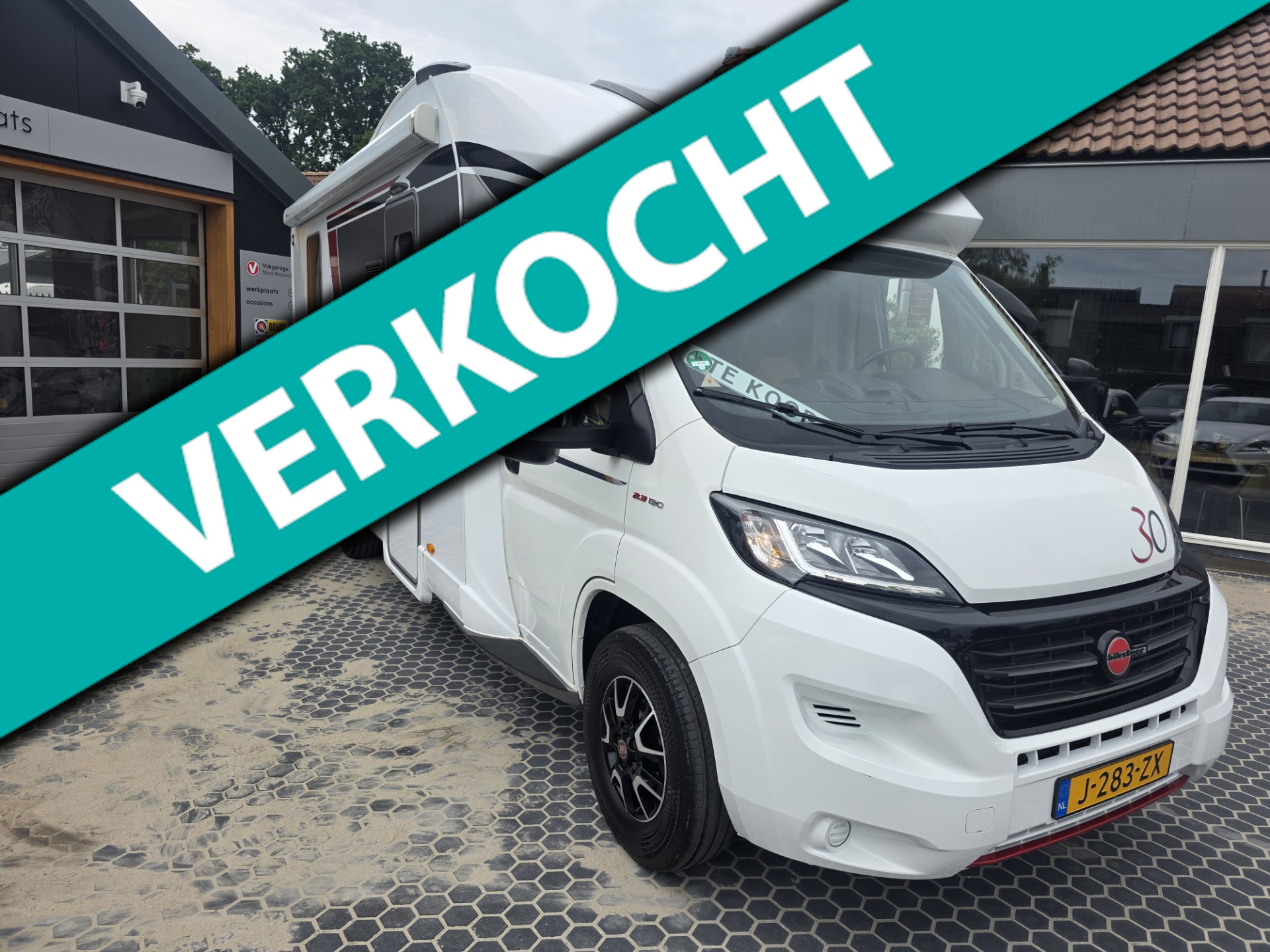 Bürstner BT7342 Plaatje!!zeer weinig km!!30 edition,IXEO time 734,queensbed,hefbed