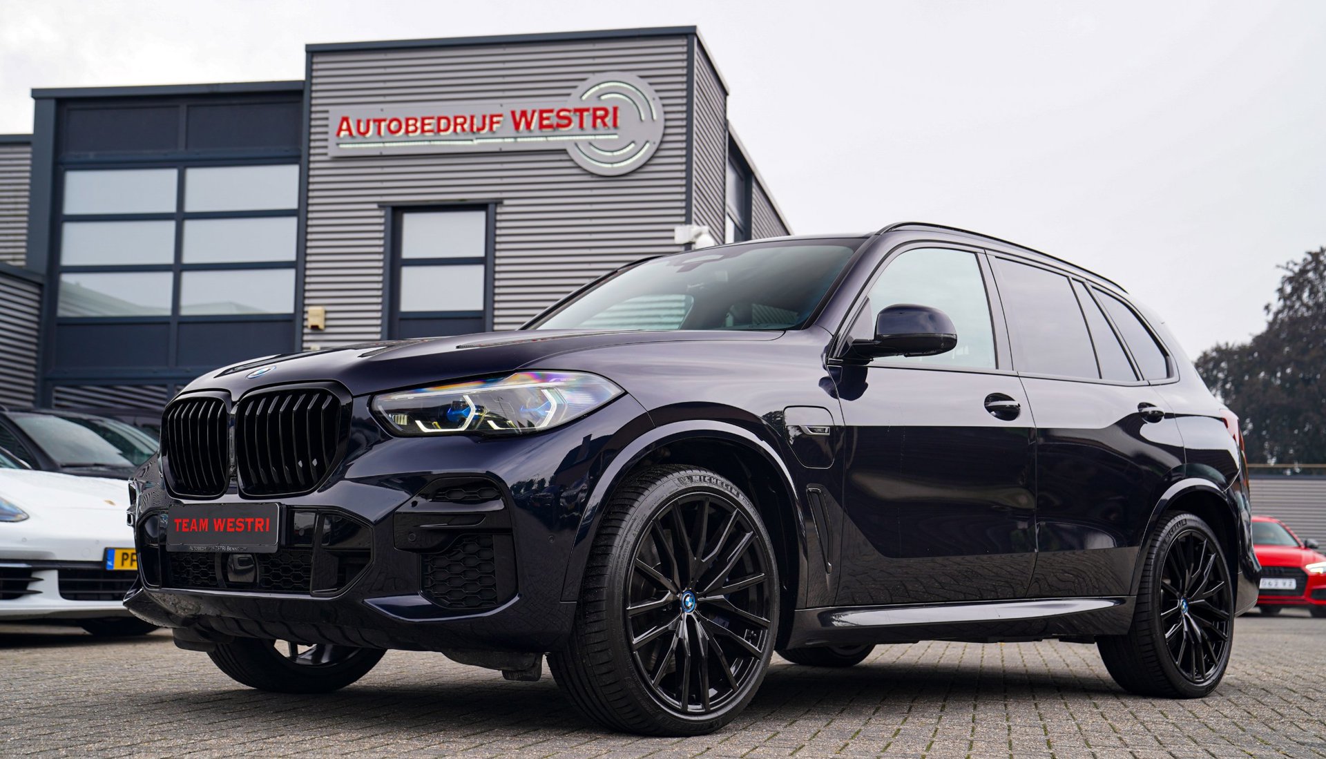 BMW X5 XDrive45e High Executive | Panorama | Harman/Kardon | Driving Assisted | Trekhaak | 22 inch | HuD | Head up Display