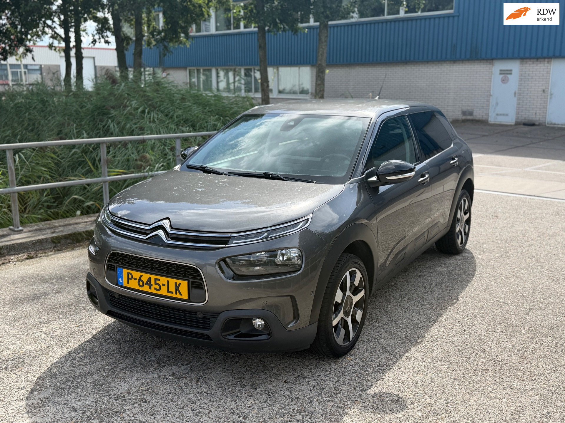Citroën C4 Cactus 1.2 PureTech Shine Plus!2021!Camera!LM.velgen!PDC!Steolverwarm.!