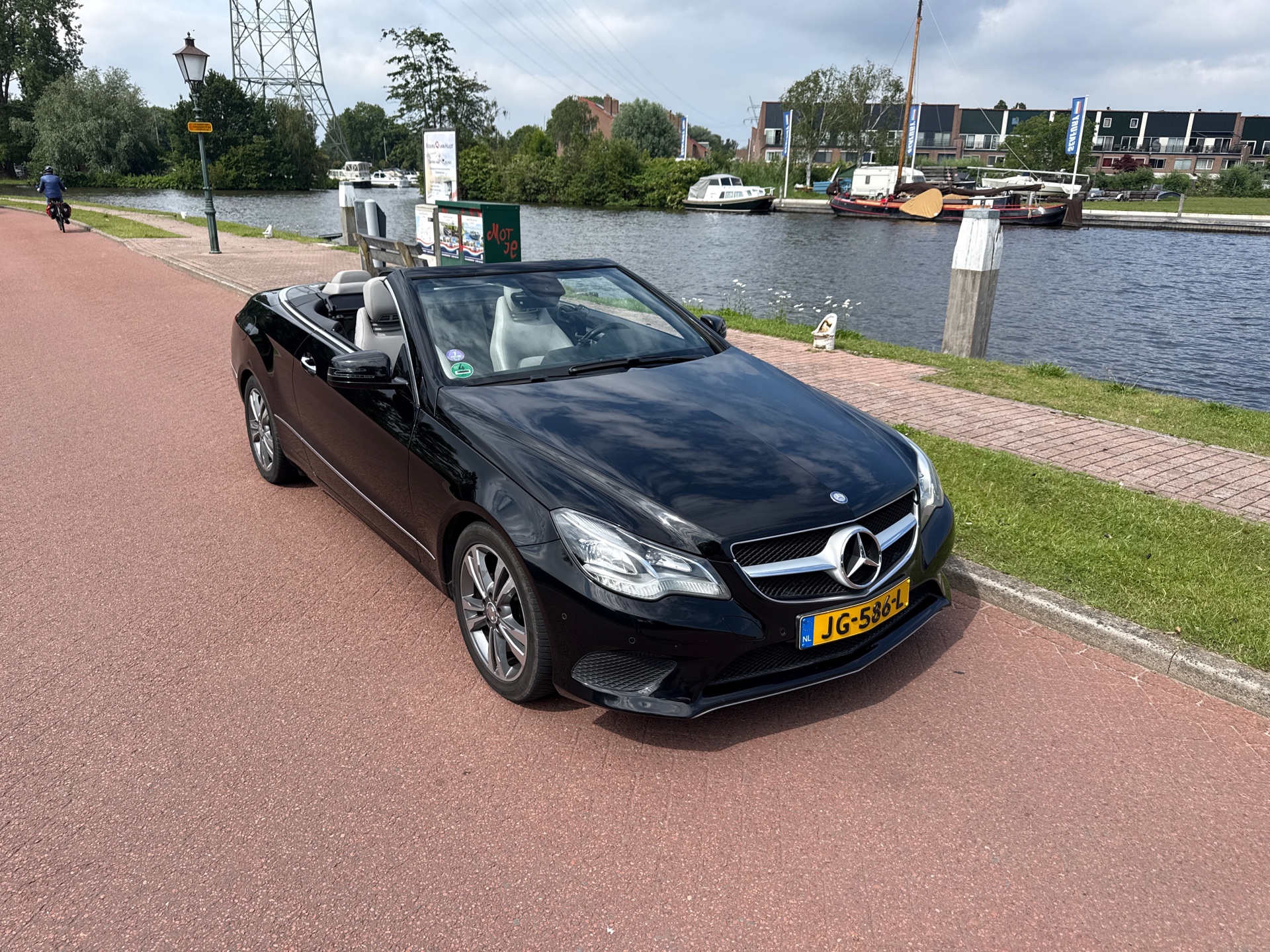 Mercedes-Benz E-Klasse Cabrio 200 Prestige