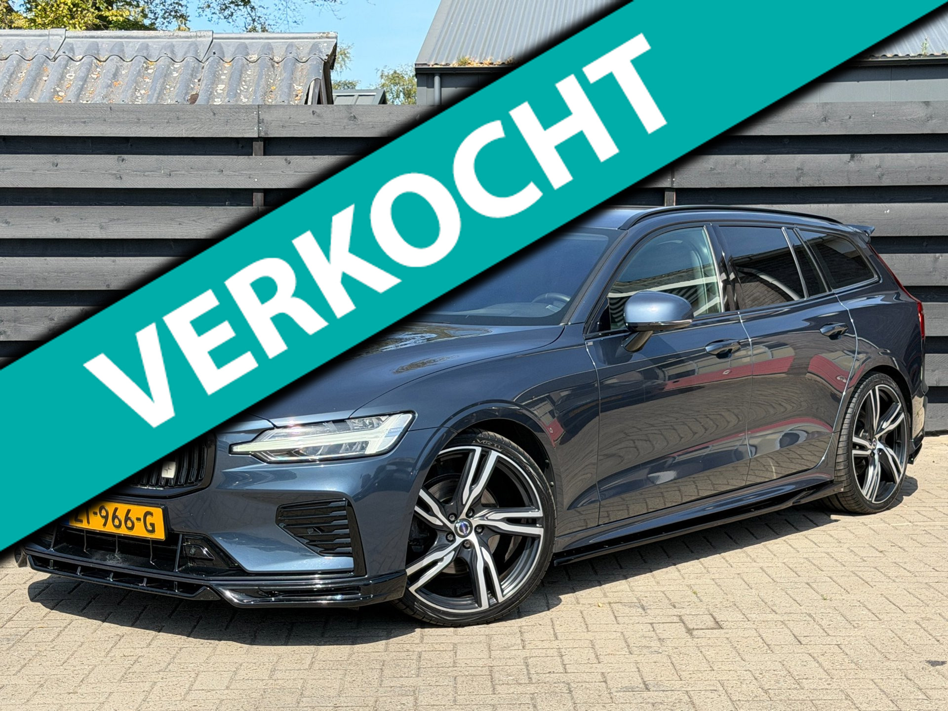 Volvo V60 2.0 T4 Polestar I H&K I Blind Spot I Leder I 360°