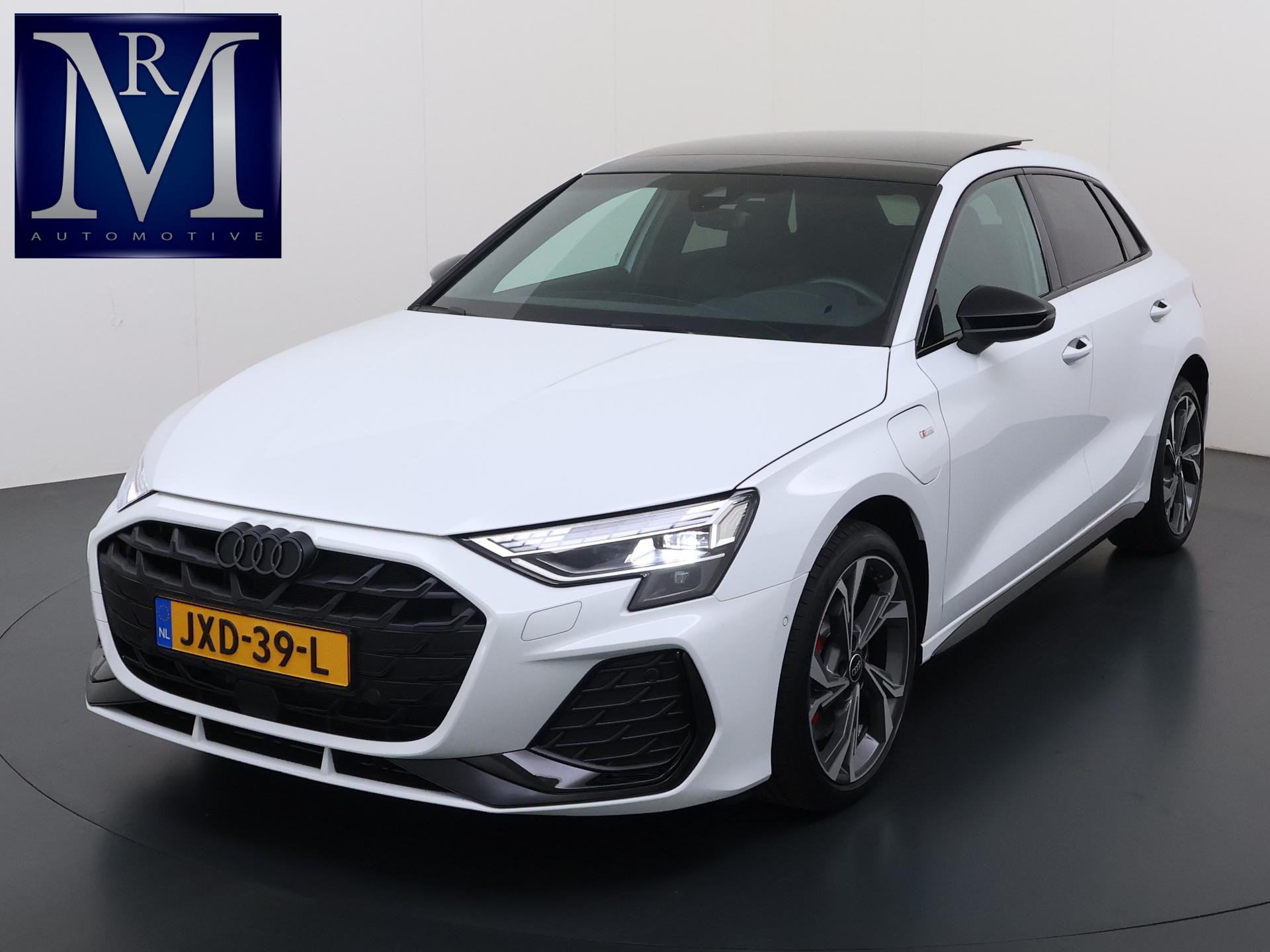 Audi A3 Sportback 45 TFSI e S edition Competition