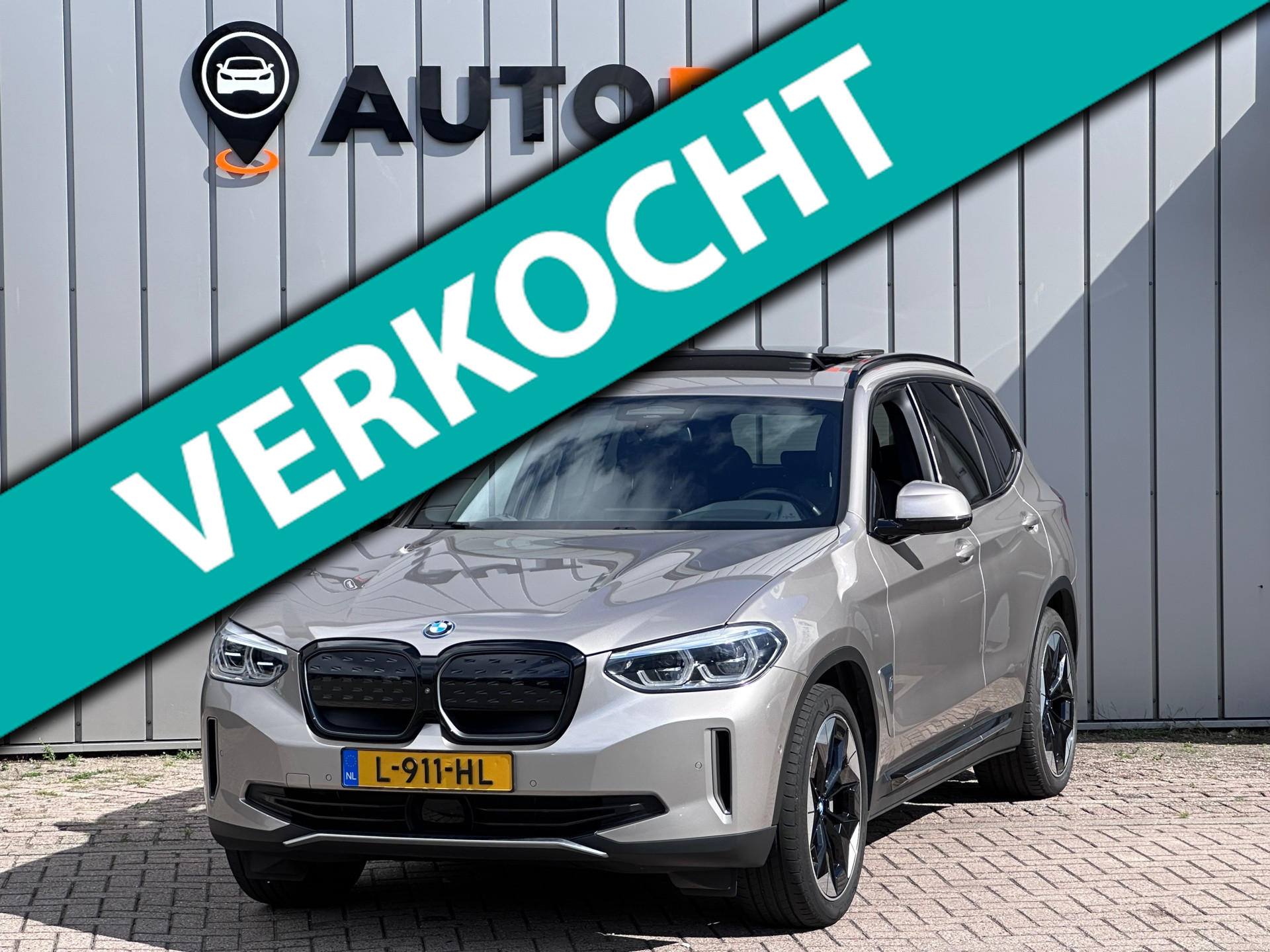 BMW iX3 High Executive 80 kWh PANO Harman&kardon SOH 97% TREKHAAK LED LEER
