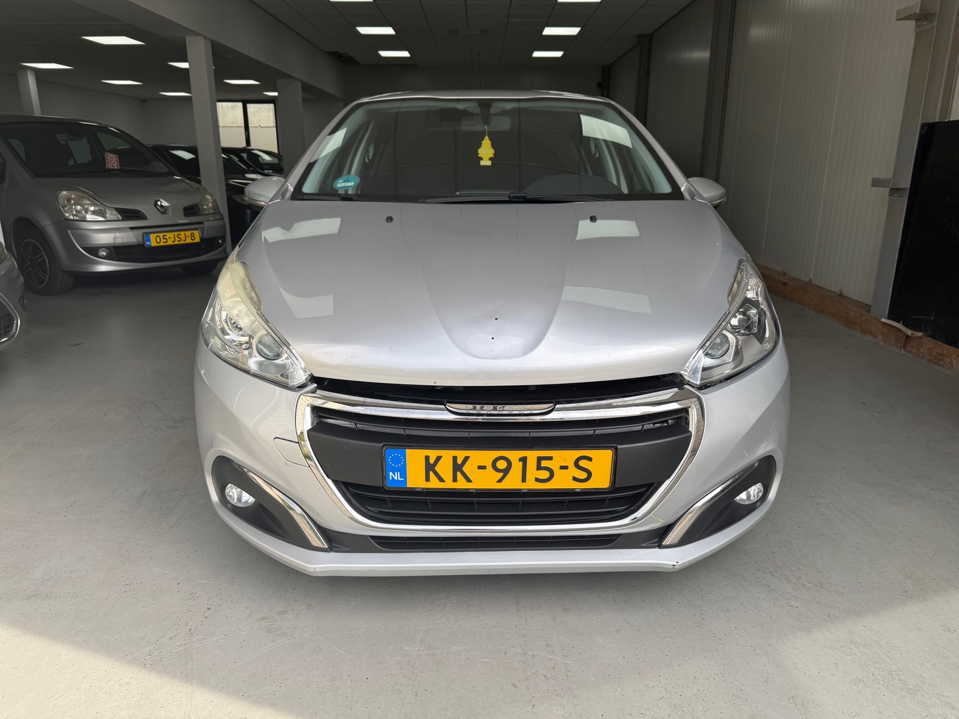 Peugeot 208 1.2 PureTech Blue Lion