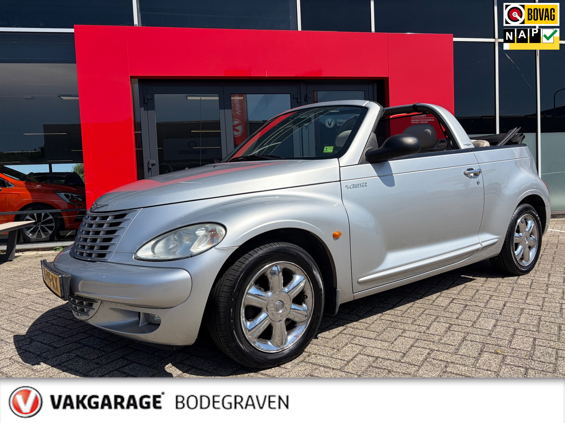 Chrysler PT Cruiser Cabrio 2.4i Limited / automaat / trekaak / etc