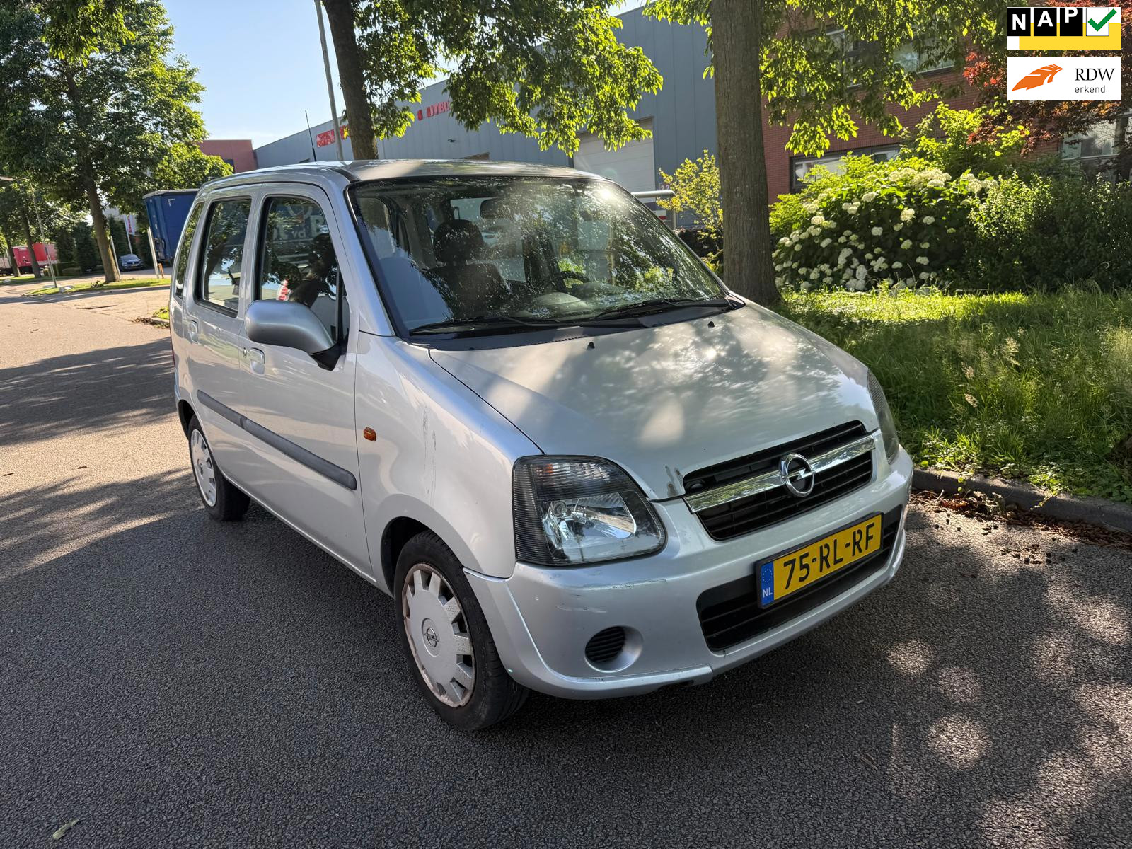 Opel Agila 1.2-16V Flexx cool airco