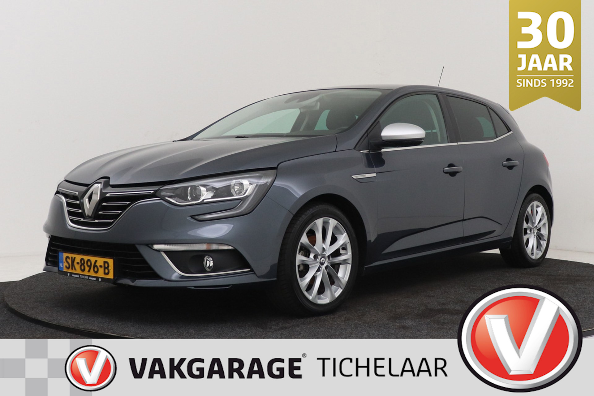 Renault Mégane 1.2 TCe Limited | Trekhaak | 97.000 km! | Groot Navi | PDC | Keyless |