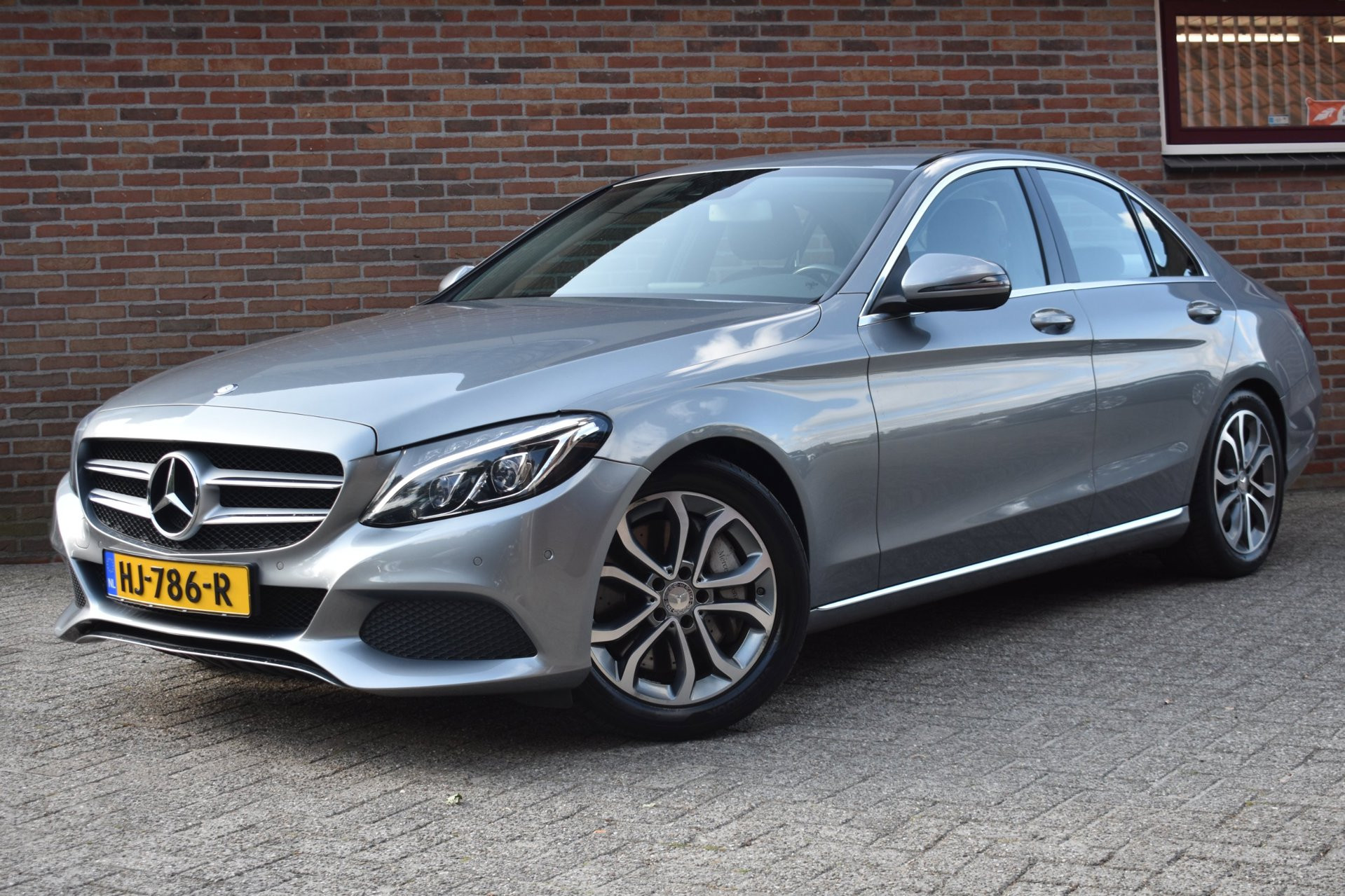 Mercedes-Benz C-Klasse 350 e Lease Edition ’15 LED SOH 75,8% Navi Inruil mogelijk