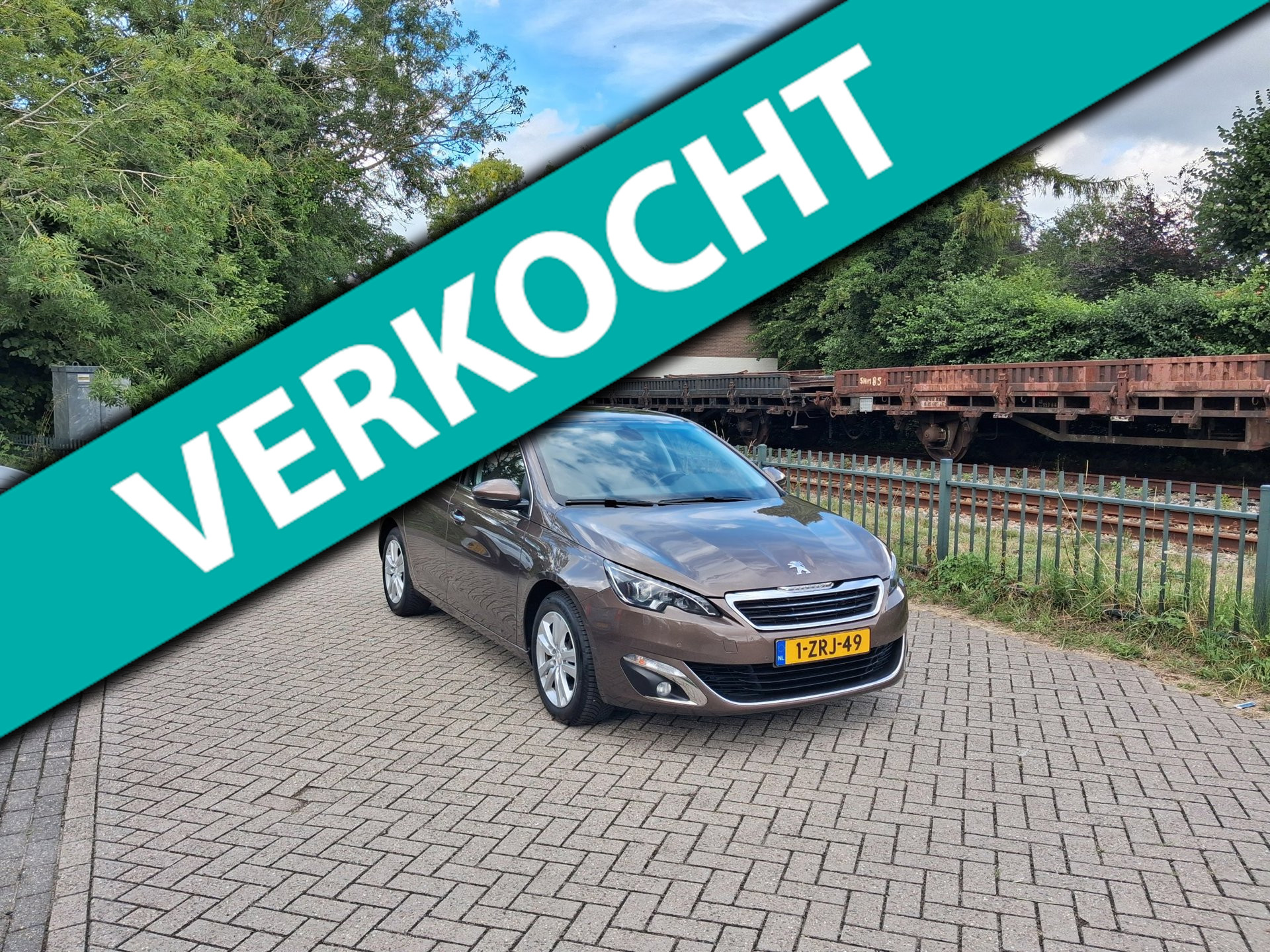 Peugeot 308 1.2 PureTech Allure AUTOMAAT panorama dak airco ALLINPRIJS