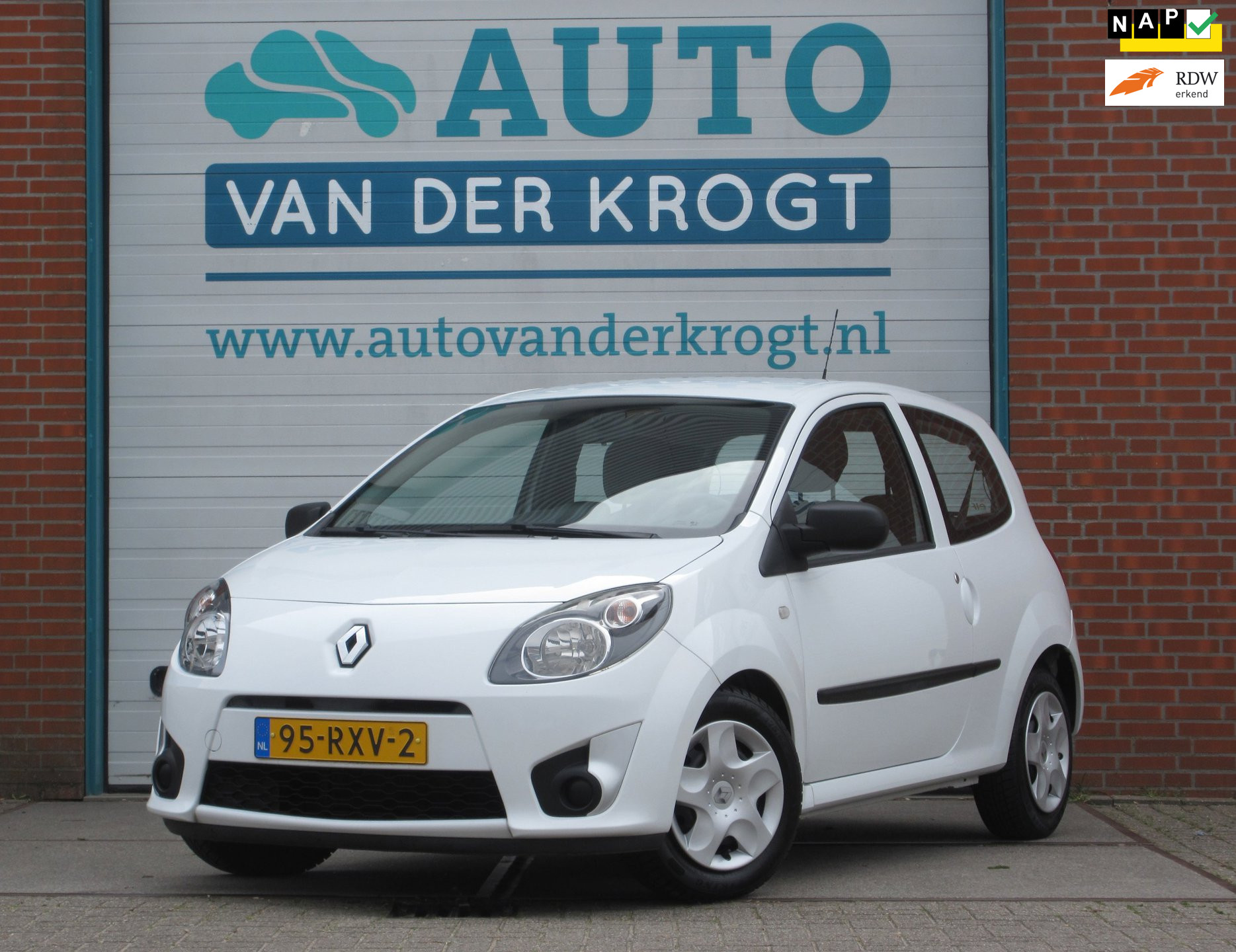 Renault Twingo 1.2-16V Authentique, Trekhaak, Nw Distr. APK Sep-2027