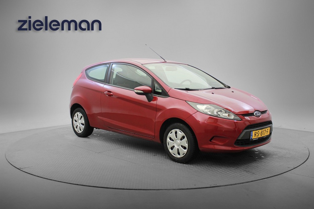Ford Fiesta 1.4 Ghia Automaat