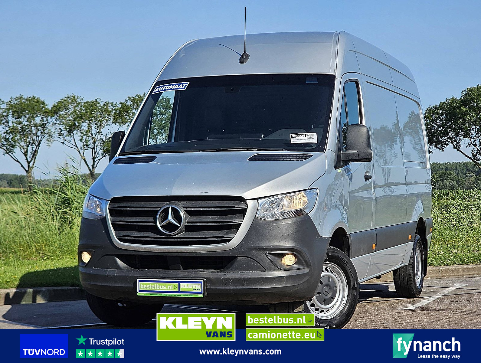 Mercedes-Benz Sprinter 317