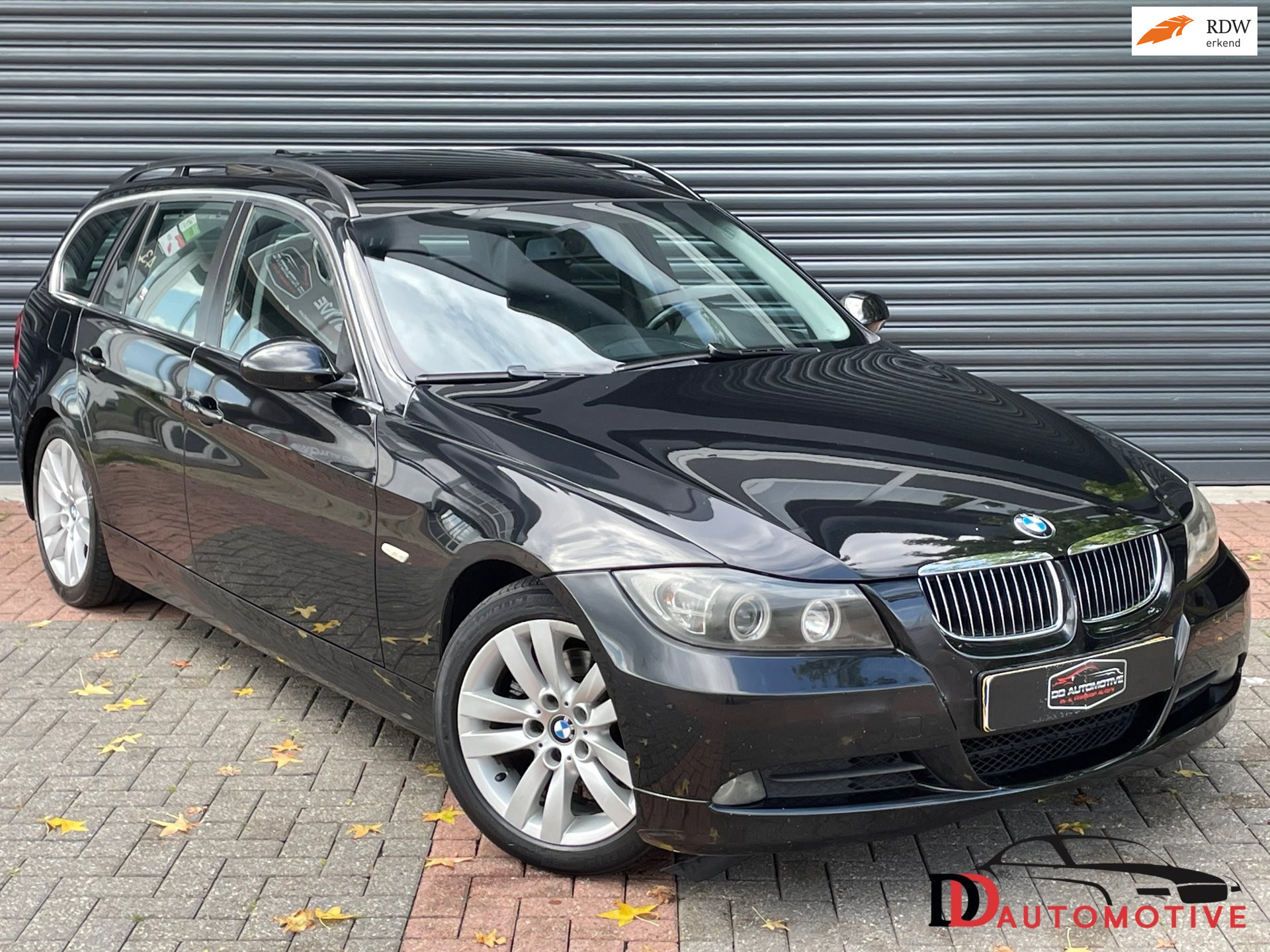 BMW 3 Serie Touring 325i Automaat | Pano | Leder | Navi | Trekhaak