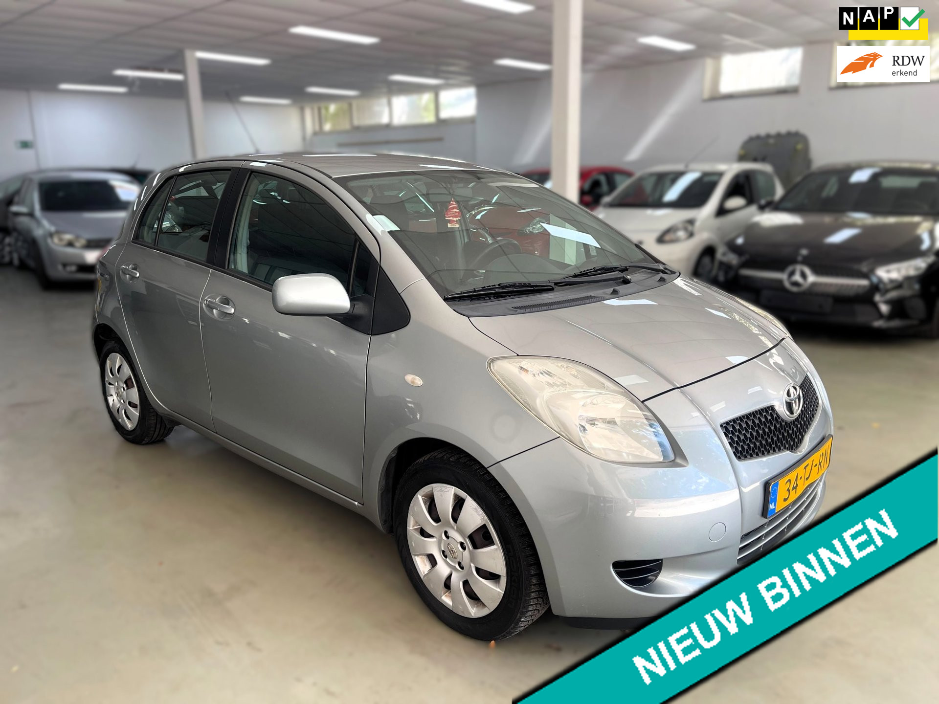 Toyota Yaris 1.3 VVTi Sol