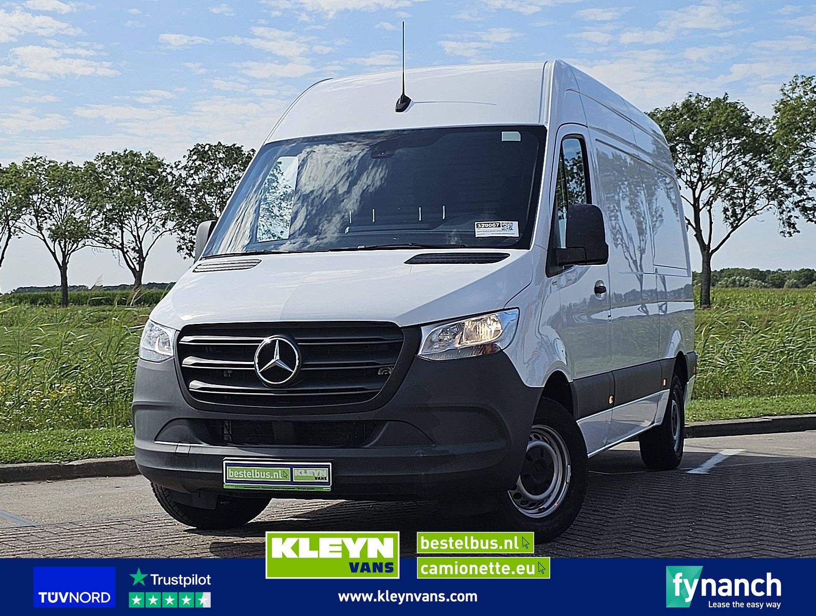Mercedes-Benz Sprinter 317