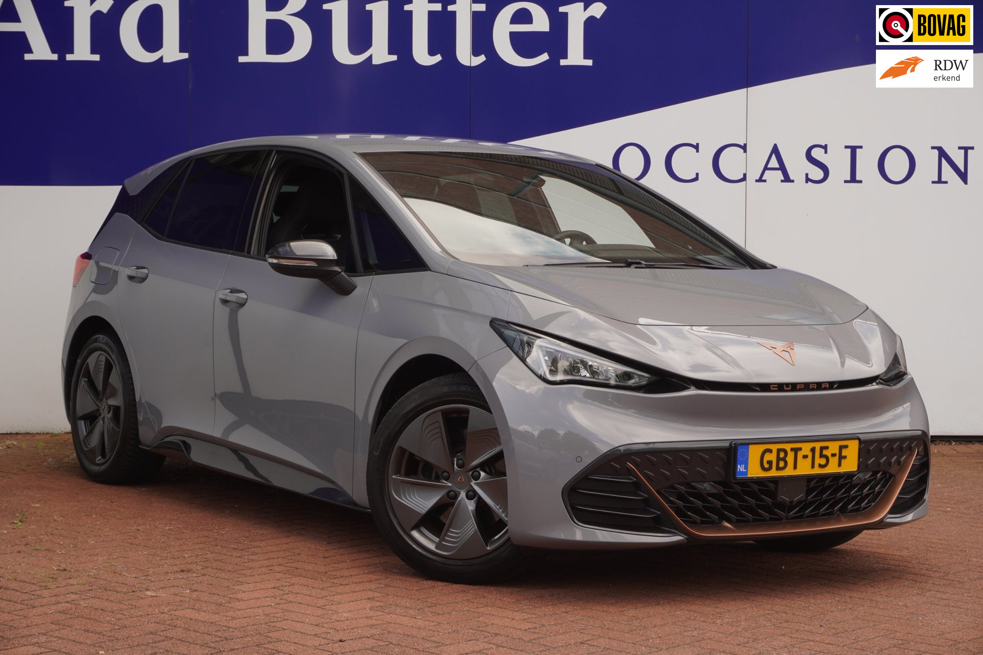 CUPRA Born Business One 62 kWh / 90%SOH / 204PK / Camera / Stoelverwarm. / All-seasons / = SUPER !!