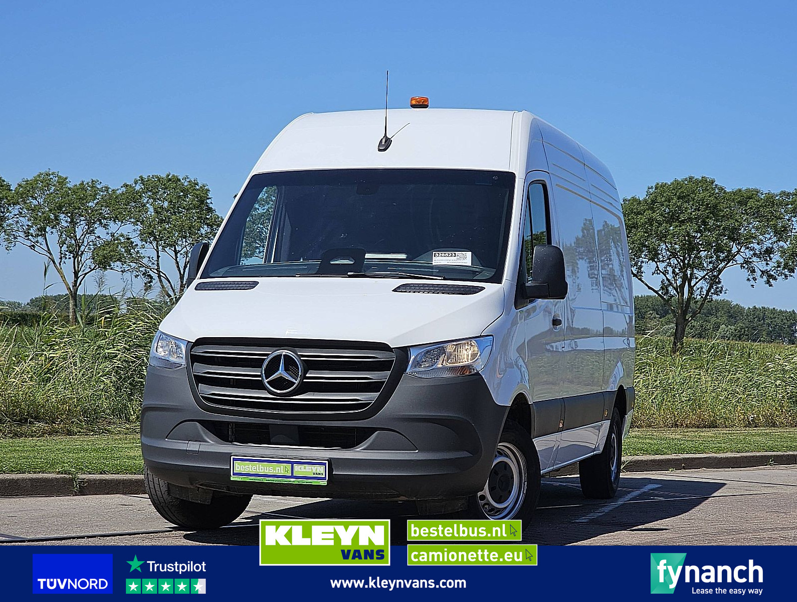 Mercedes-Benz Sprinter 311