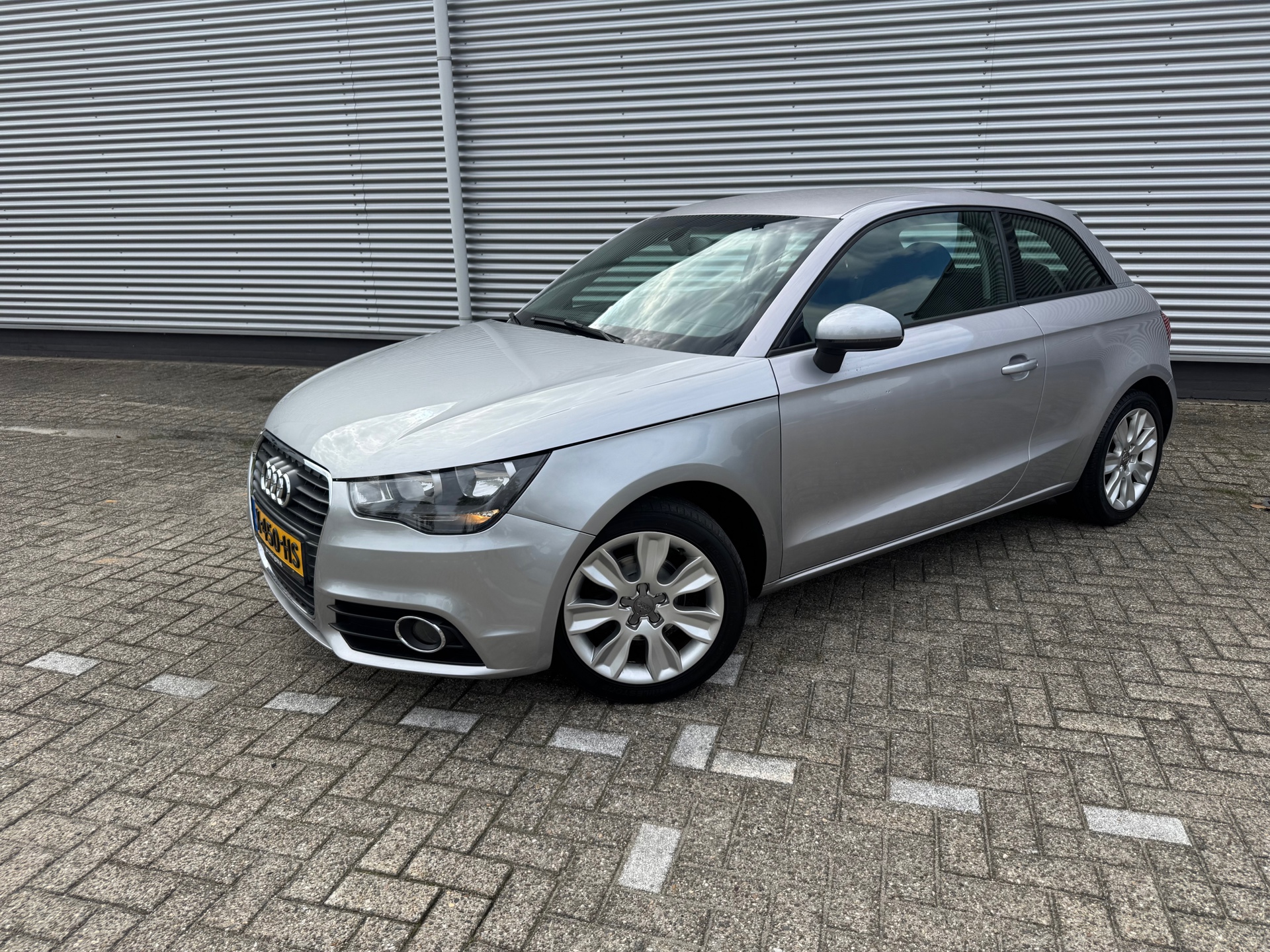 Audi A1 1.2 TFSI Ambition Pro Line,Airco ,LM velgen,Bluetooth,