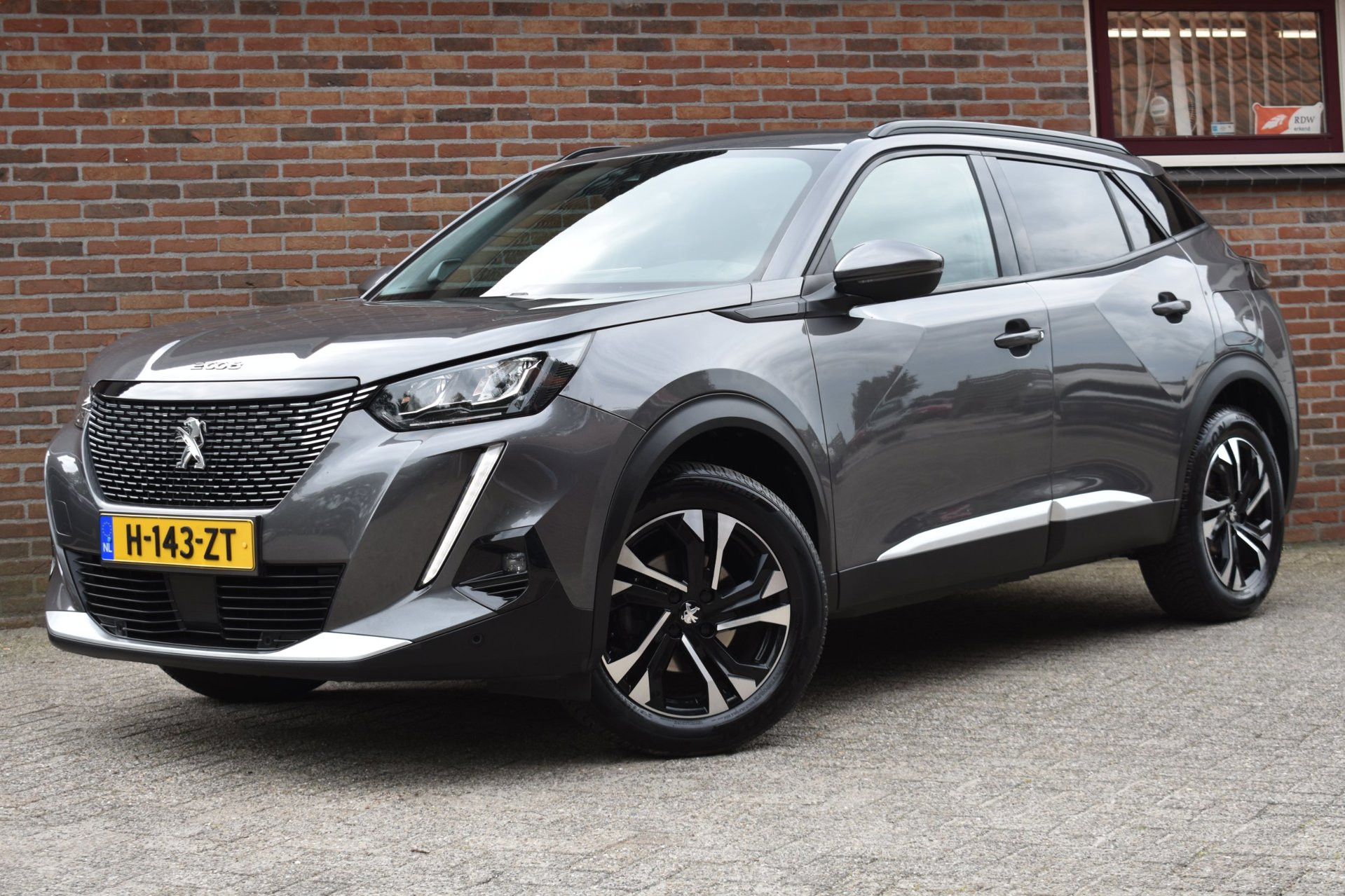 Peugeot 2008 1.2 PureTech Blue Lease Allure ’20 LED Navi Clima Cruise 3D Inruil mogelijk
