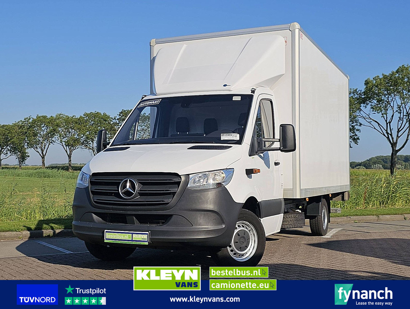 Mercedes-Benz Sprinter 317