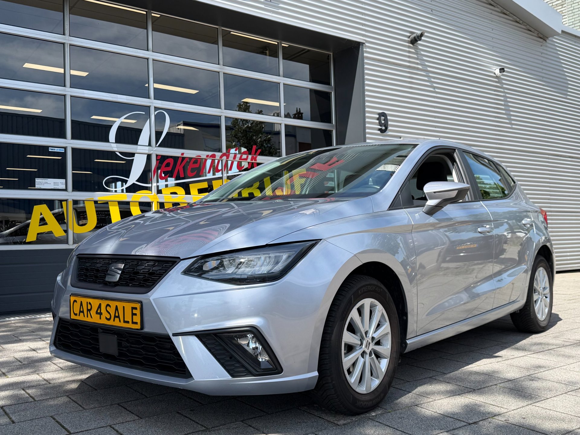 SEAT Ibiza 1.0 EcoTSI Style – Navigatie I Airco I Sport velgen I LED I PDC I Comfort pakket I Dealer onderhouden