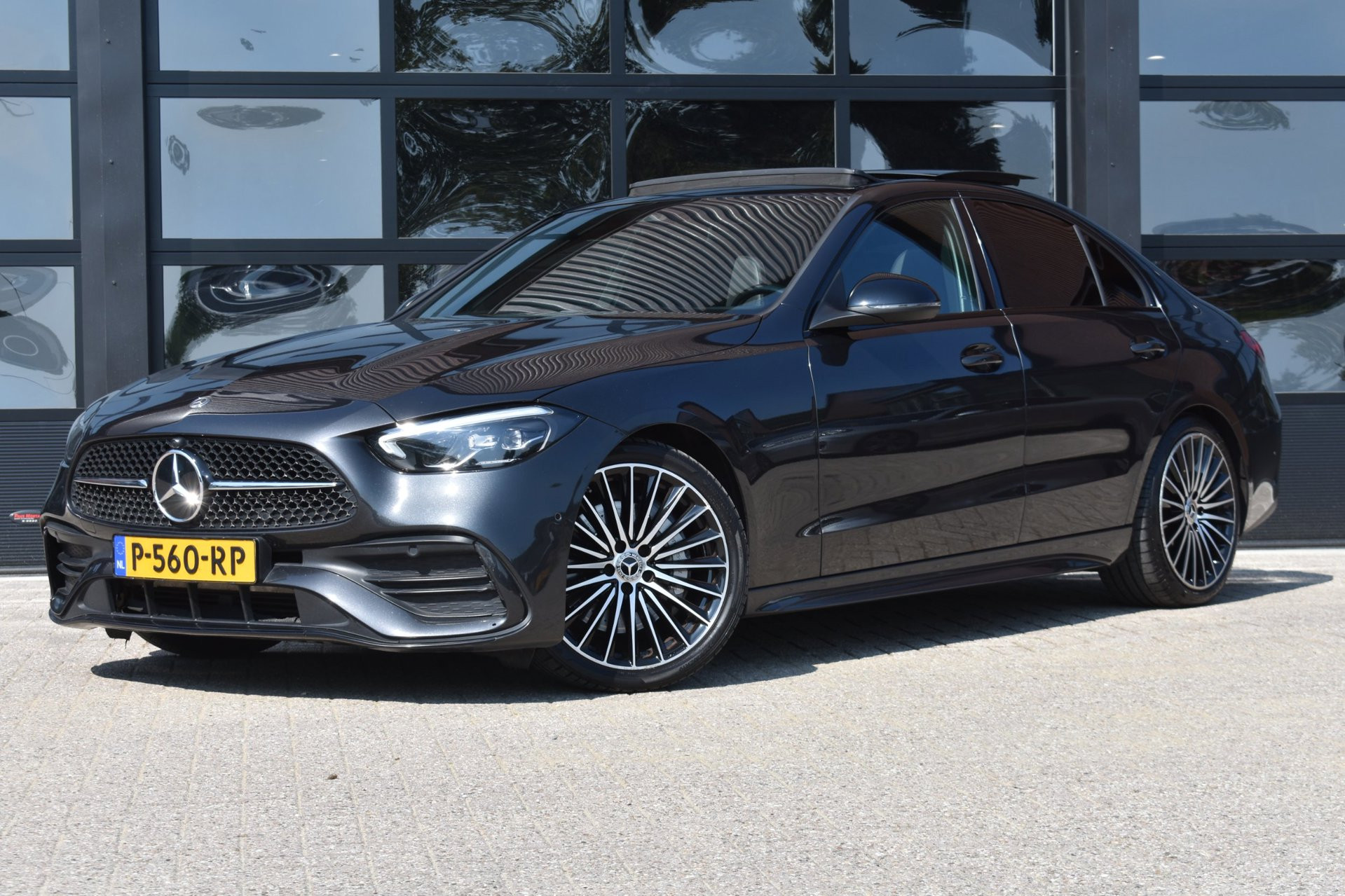Mercedes-Benz C-Klasse 180 AMG Line ’22 LED Pano Leder Clima AMG Pakket Inruil mogelijk