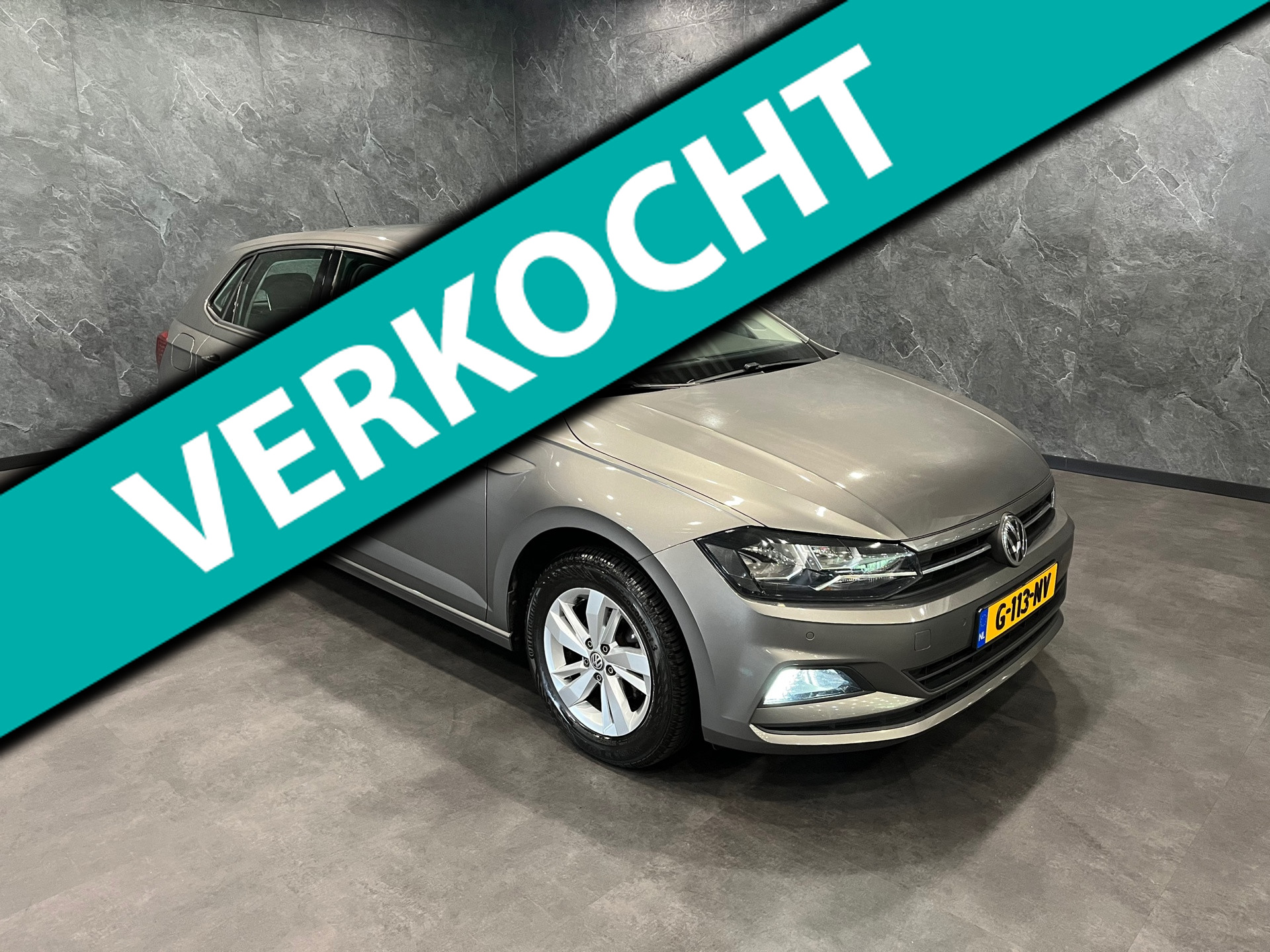 Volkswagen Polo 1.0 TSI Comfortline CARPLAY PDC NAP