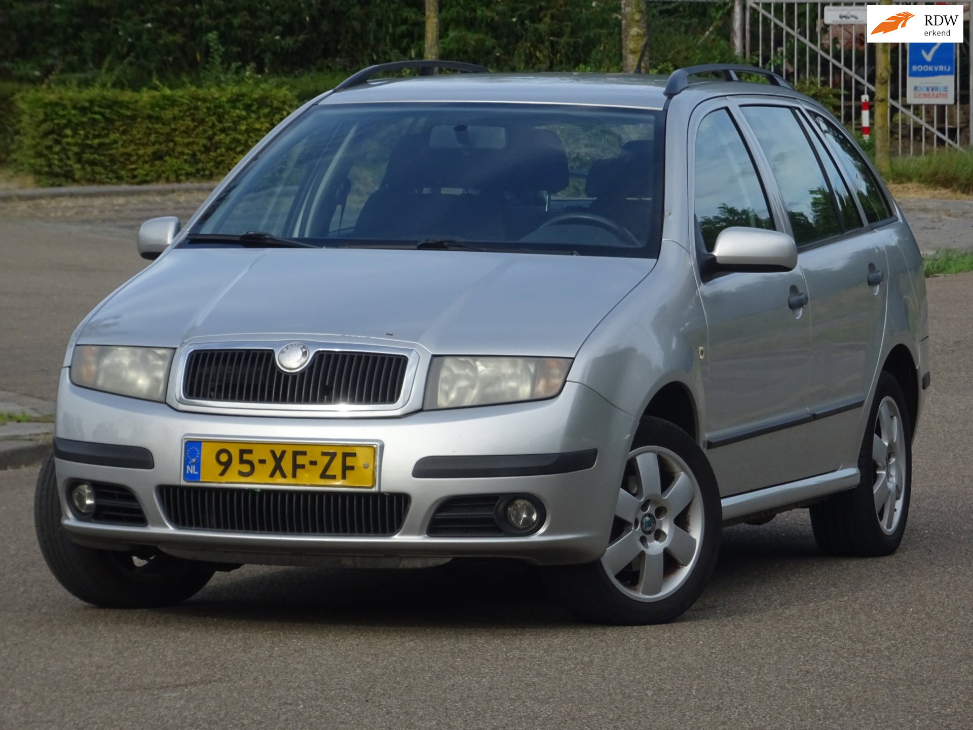 Škoda Fabia Combi 1.4-16V Equipe plus BJ2007 NAP/AIRCO/APK