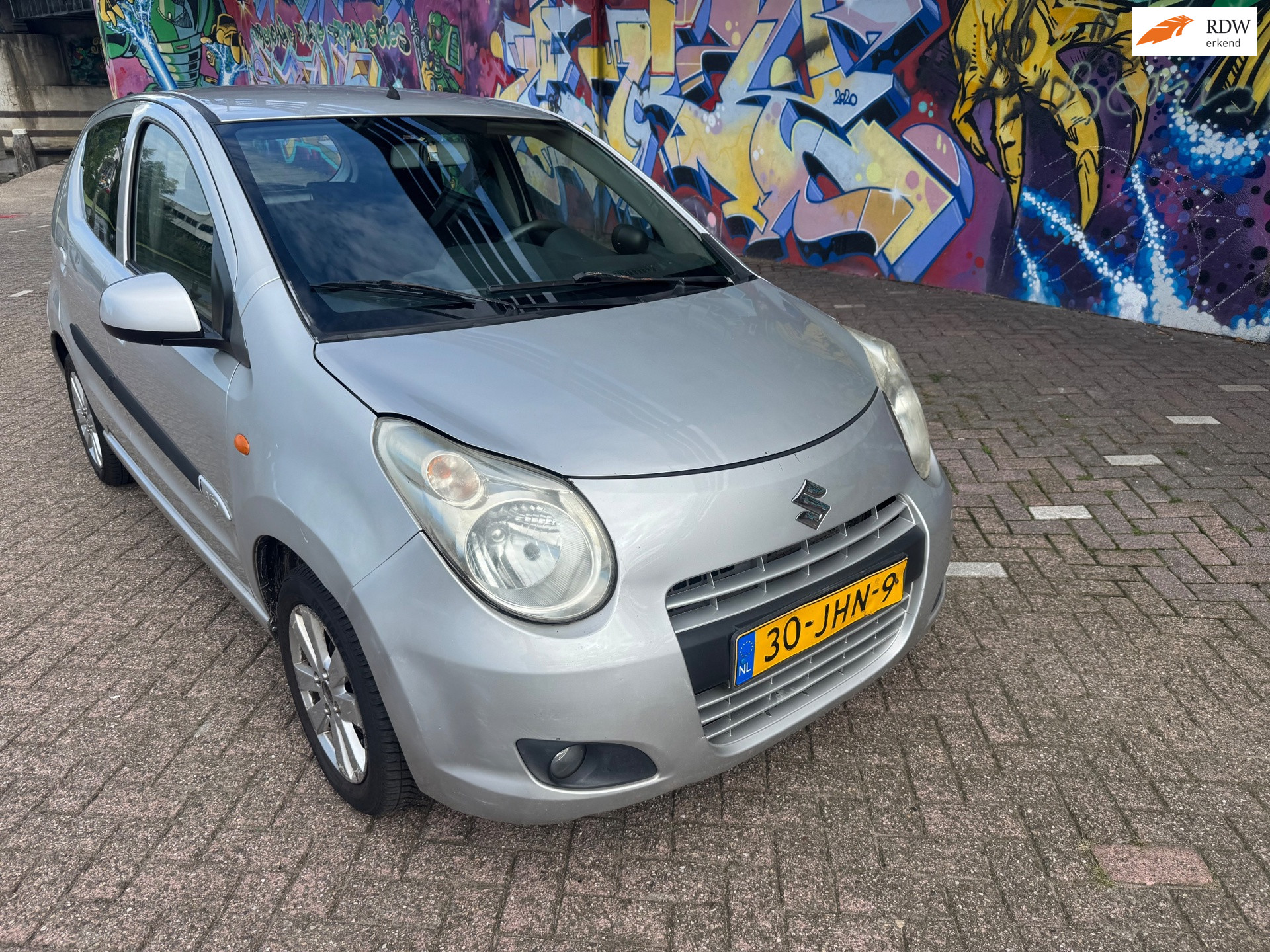Suzuki Alto 1.0 Exclusive airco elektrische ramen stereo apk Jan 2027. Rijd goed inruil koopje zuinige km vreter