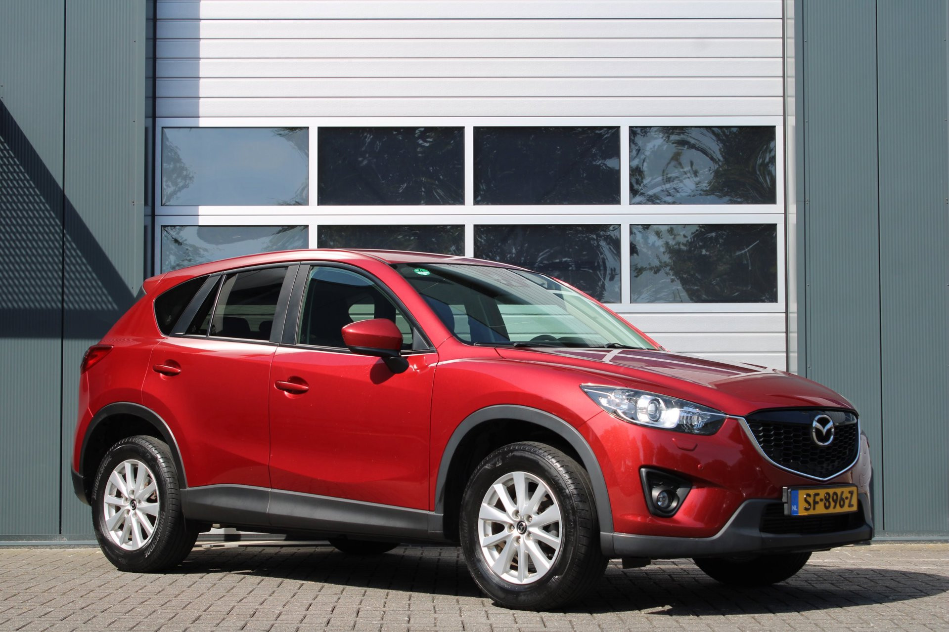 Mazda CX-5 2.2D TS+ 2WD Automaat Clima/Cruise/Camera/Stoelverwarming/Bi-Xenon/Navi/Bluetooth/PDC/RadioCD.AUX.USB/17″LM/Trekhaak