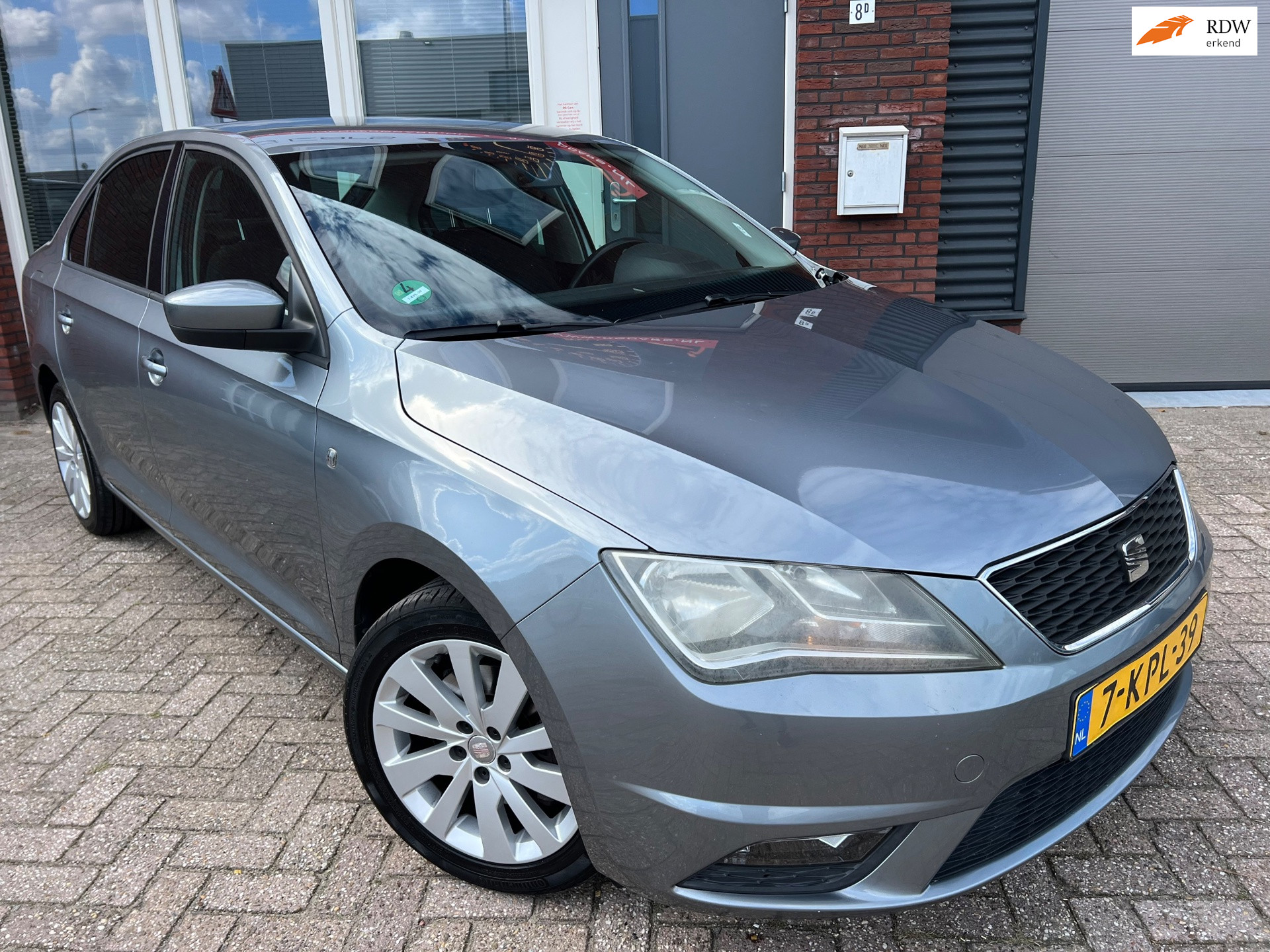 SEAT Toledo 1.2 TSI Businessline High / 1e Eig / Navi / PDC / Cruise / Clima / NAP / Nette Auto / Volledig onderhouden