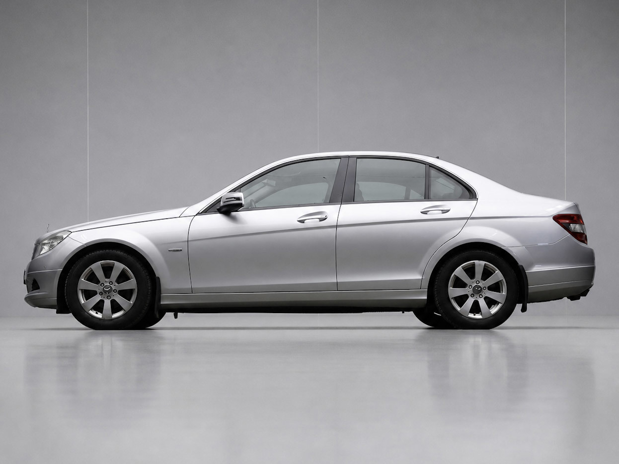 Mercedes-Benz C-Klasse 180 K BlueEFFICIENCY Sport (NAVI,PDC,CLIMATE,CRUISE,BLUETOOTH,ELEKTRISCH PAKKET,SPORTSTOELEN,LM VELGEN)