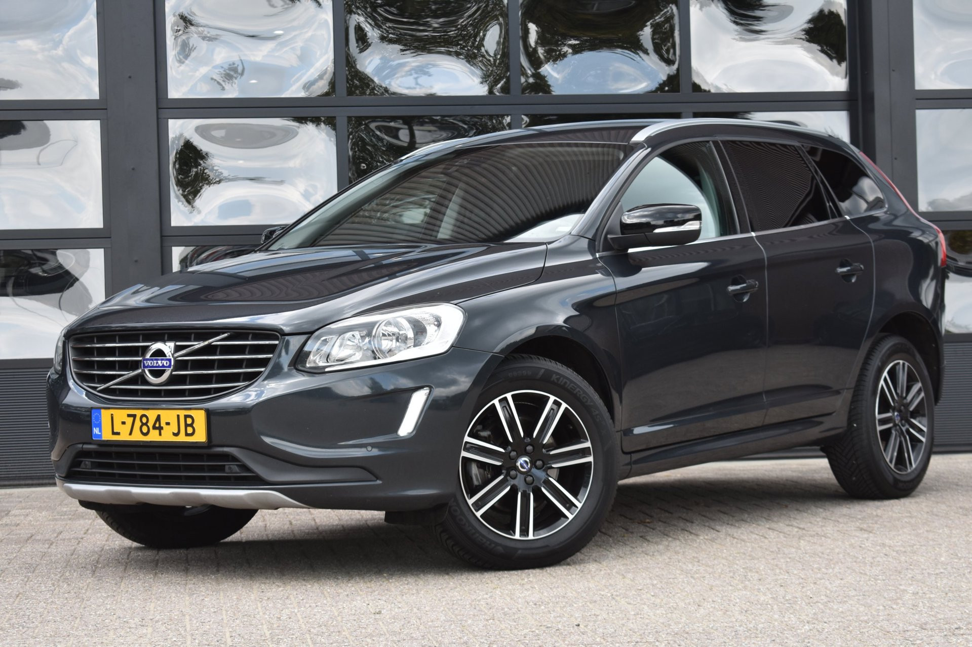 Volvo XC60 2.0 D3 FWD ’17 Leder Clima Navi Cruise Inruil mogelijk