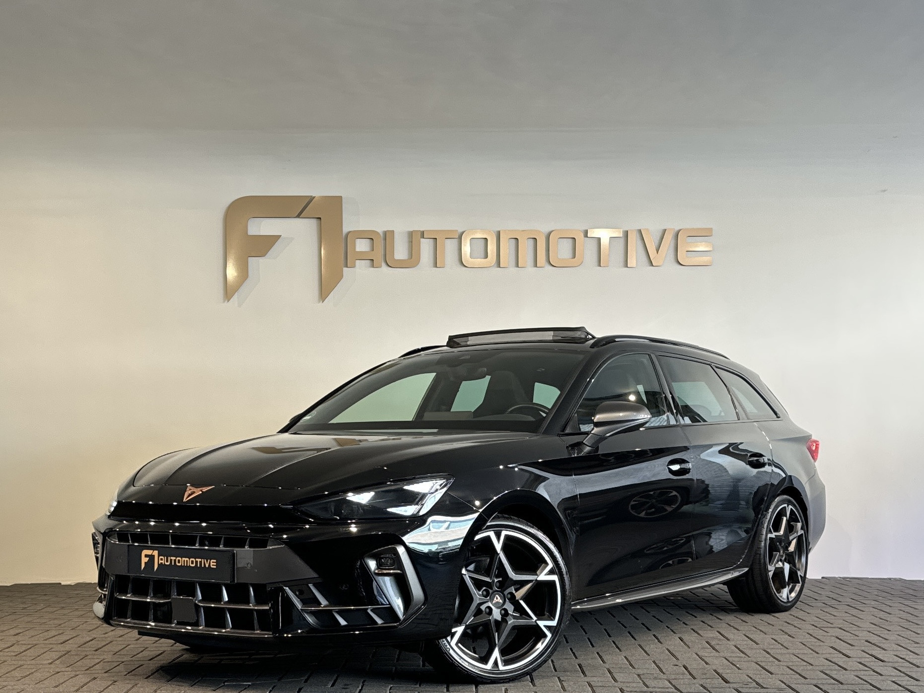 CUPRA Leon Sportstourer 1.5 TSI e-Hybrid Business Pano|Sennheisser|Keyless|ACC|Memory