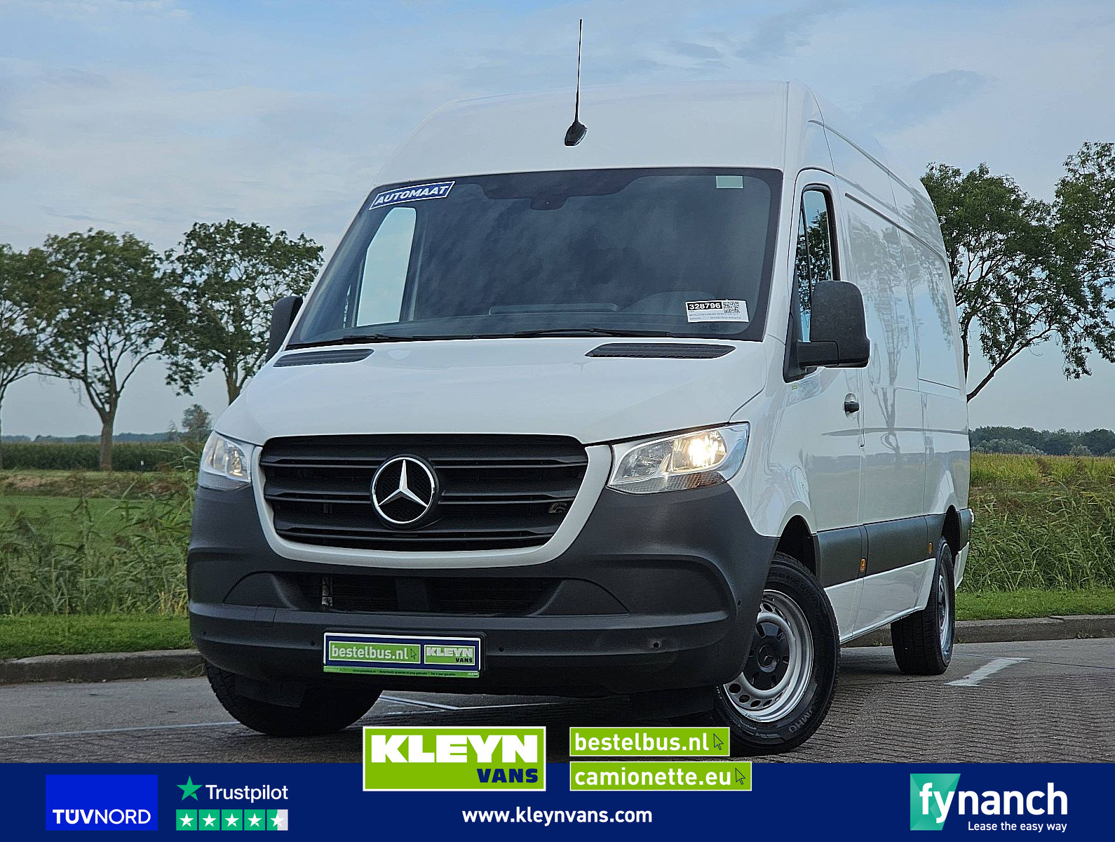 Mercedes-Benz Sprinter 317