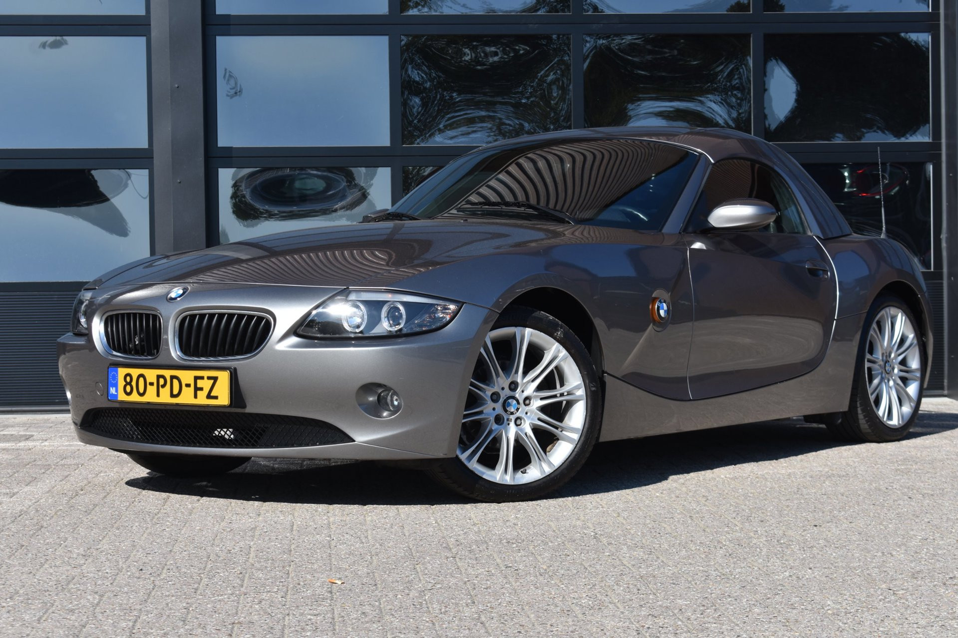 BMW Z4 Roadster 2.2i S ’04 Hardtop Leder Airco Cruise Inruil mogelijk