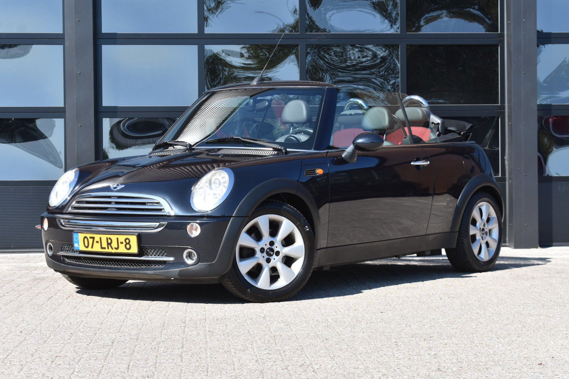 MINI Cabrio 1.6 Cooper ’05 Airco Inruil mogelijk