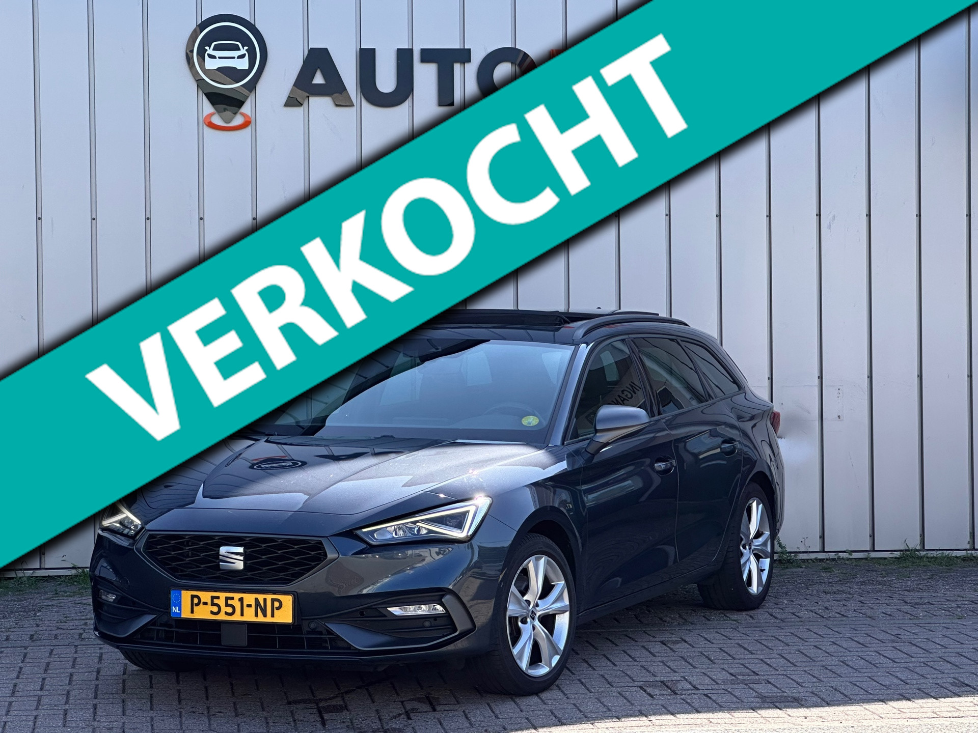 SEAT Leon Sportstourer 2.0 TDI FR PANO/LED/CAMERA/CLIMA/ Business Intense AUT