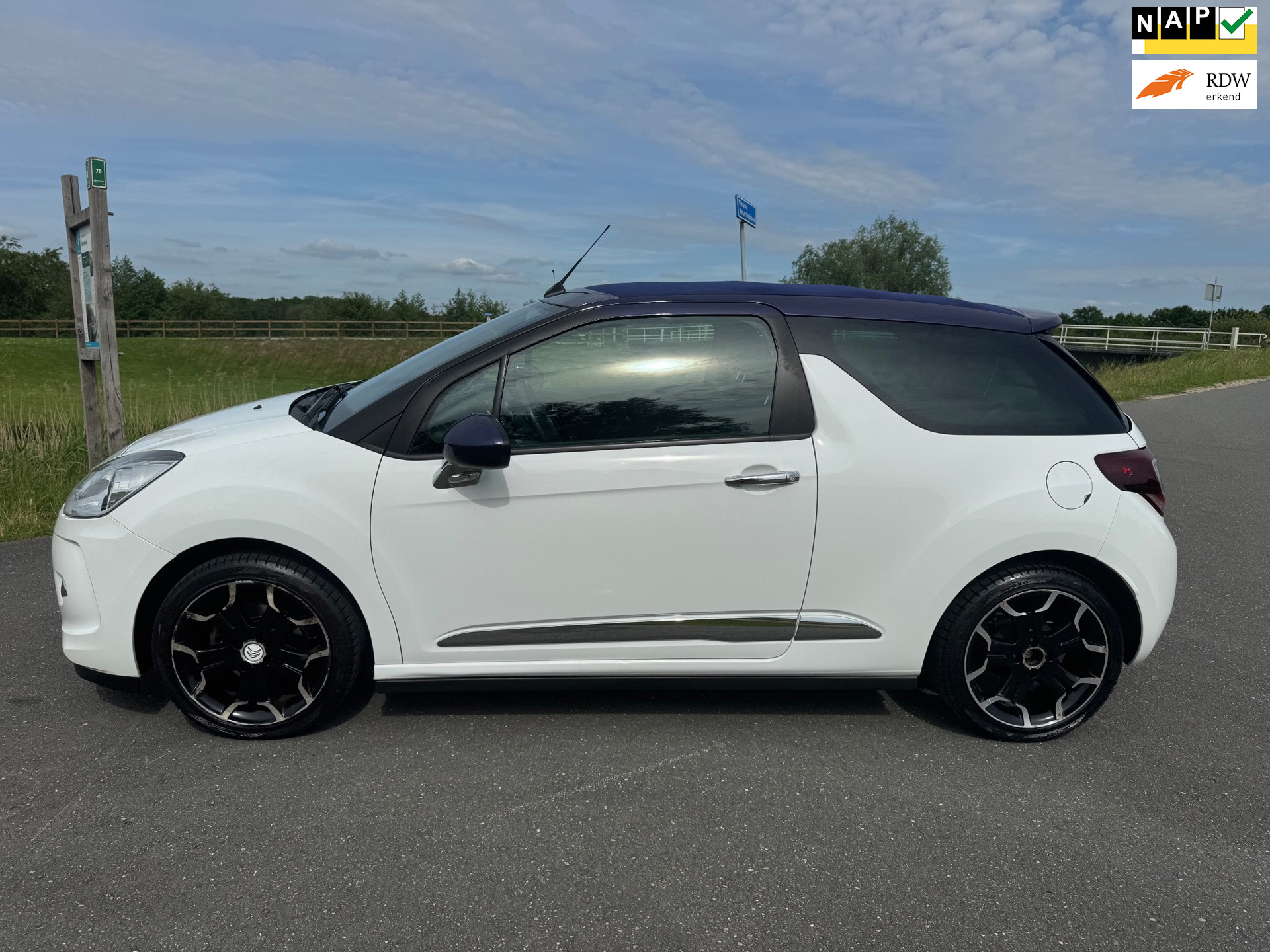 Citroën DS3 Cabrio 1.2 VTi Chic