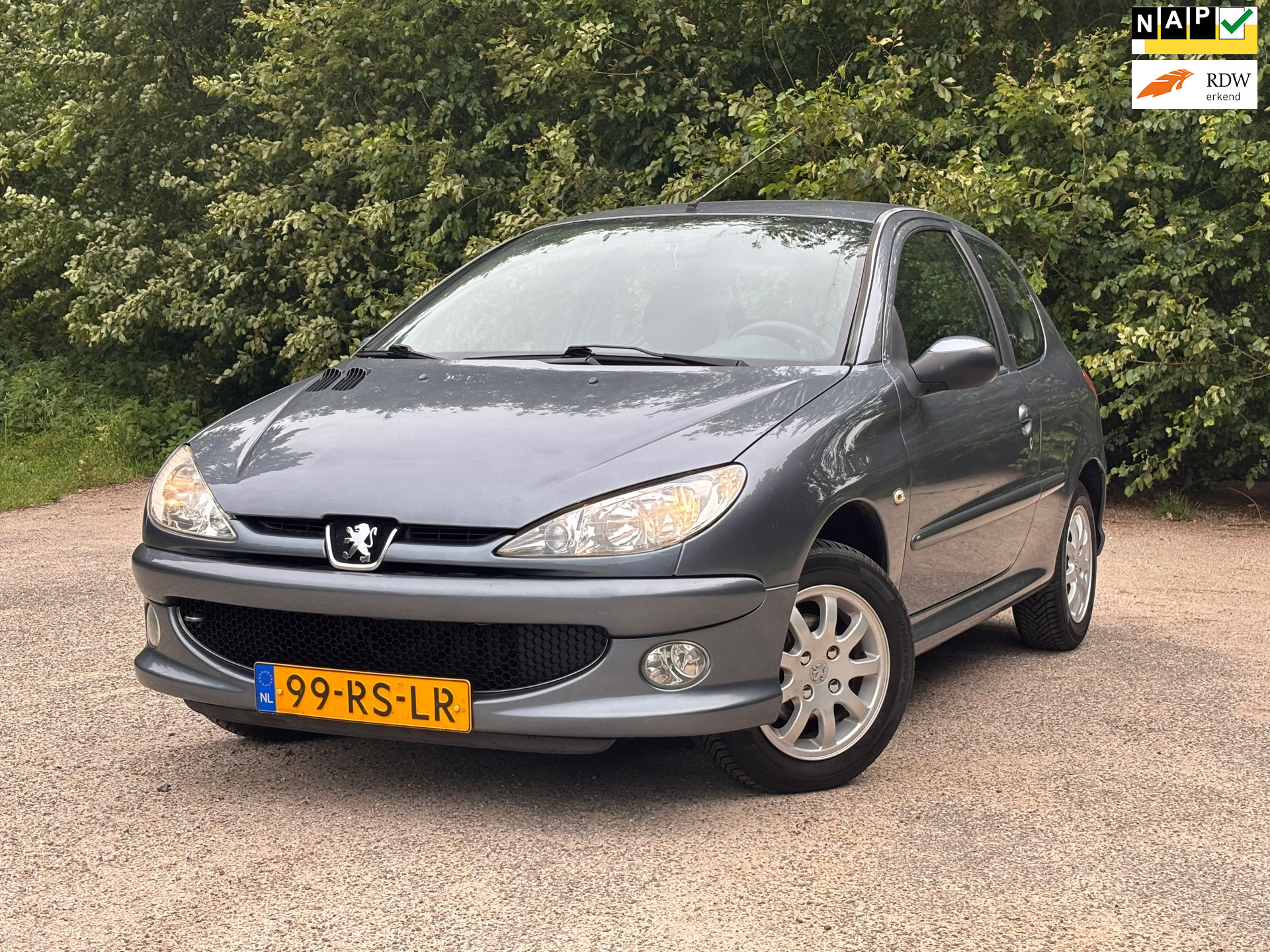 Peugeot 206 1.4 Air-line | ” 126.000 ” KM + Nwe APK Nu € 2.950,- !!!